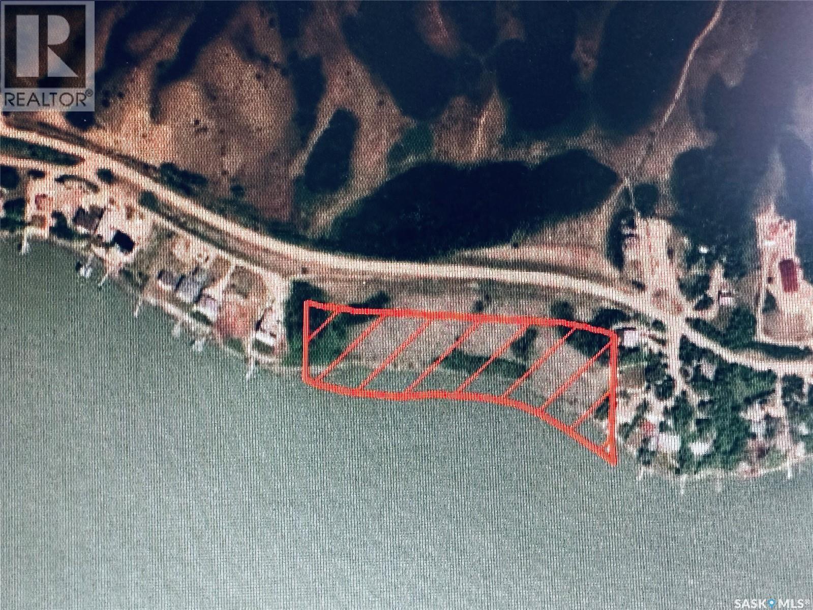 927' Waterfront, 45 Acres Property Photo 4