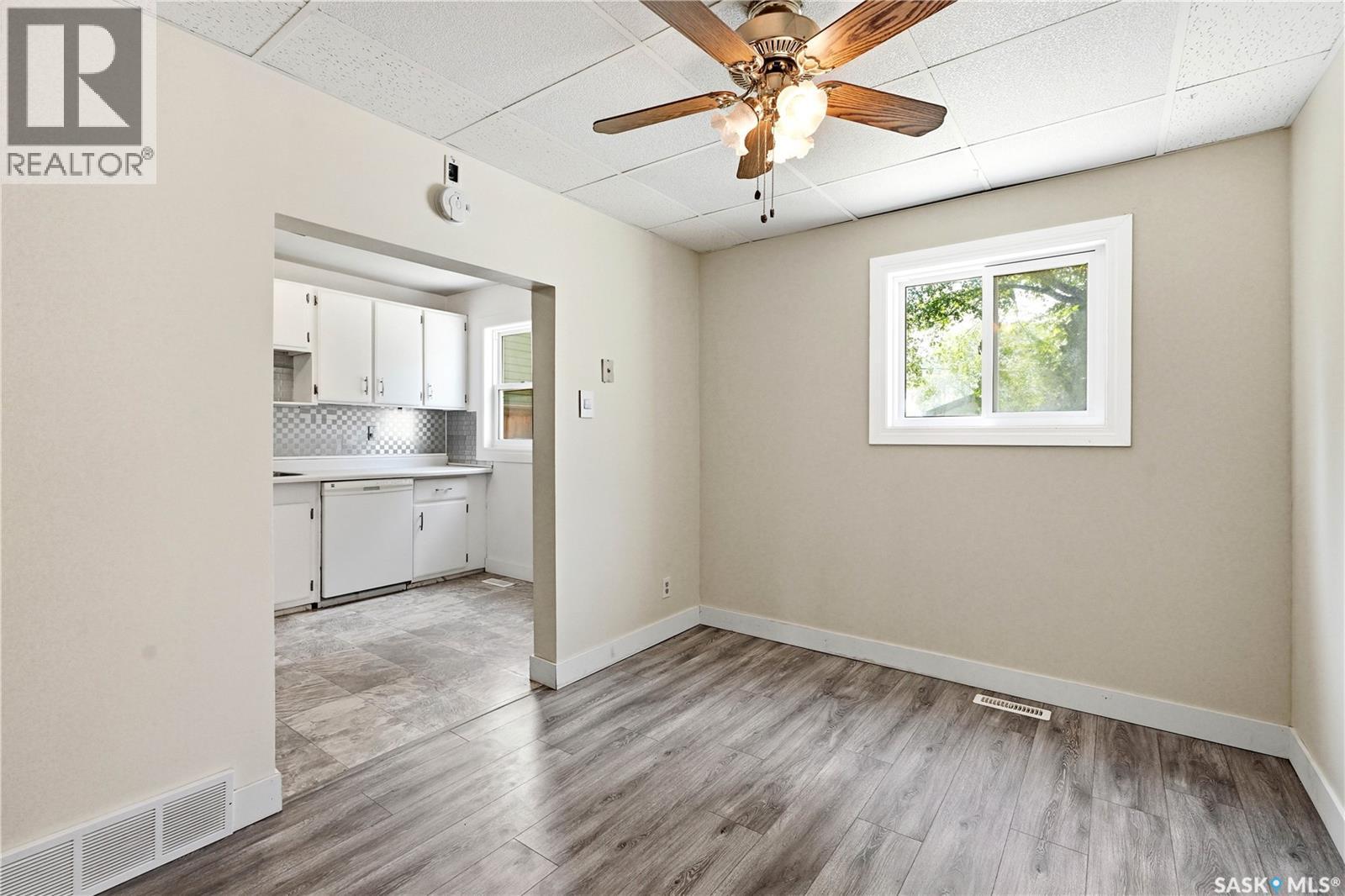 927 4th Avenue N Property Photo 15