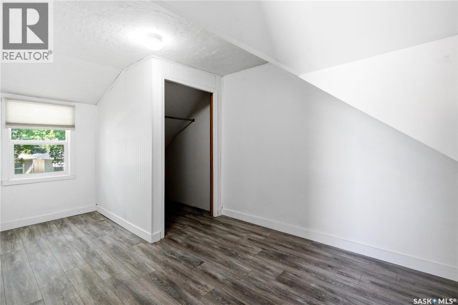 927 4th Avenue N Property Photo 18