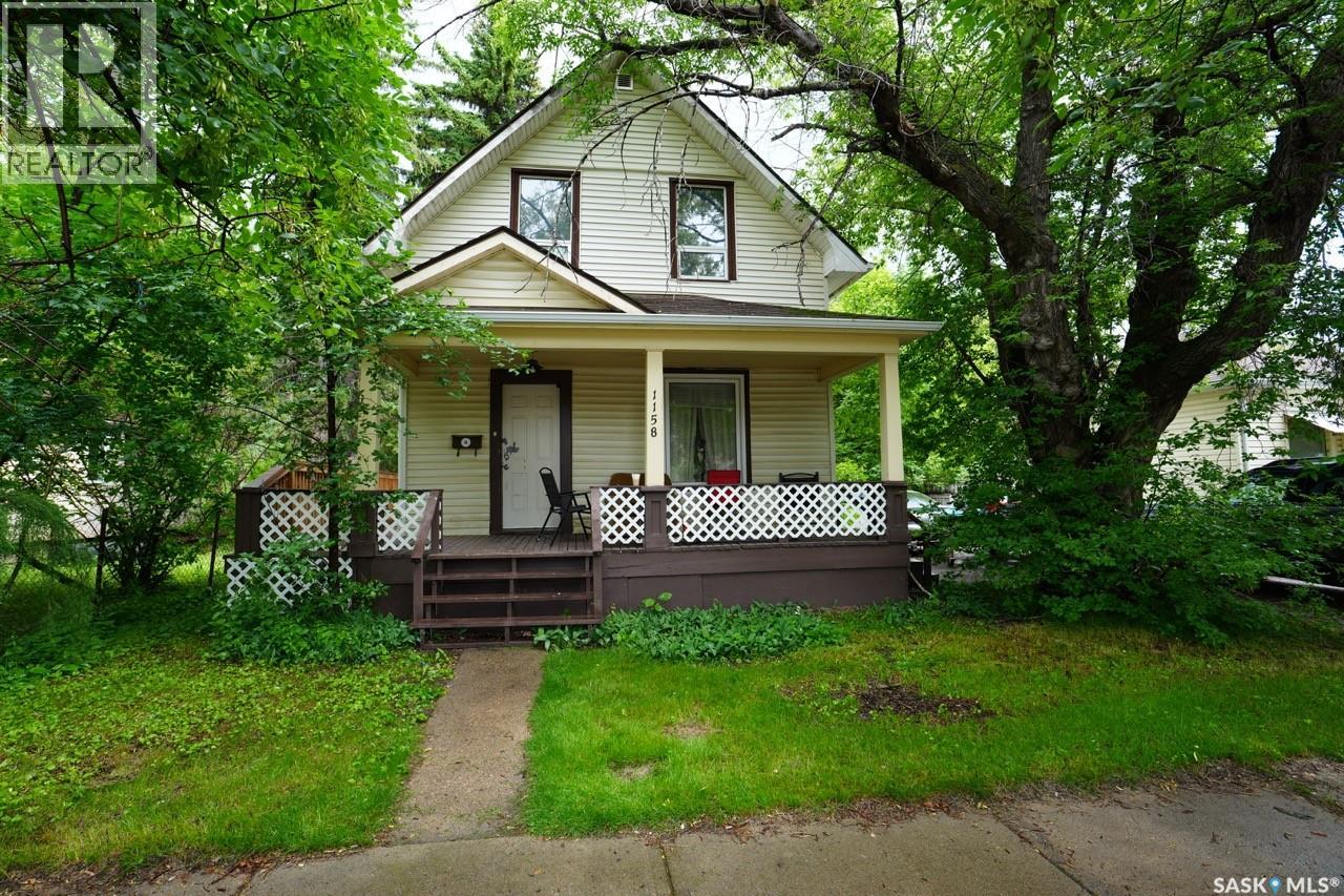 1158 104th Street Property Photo 1