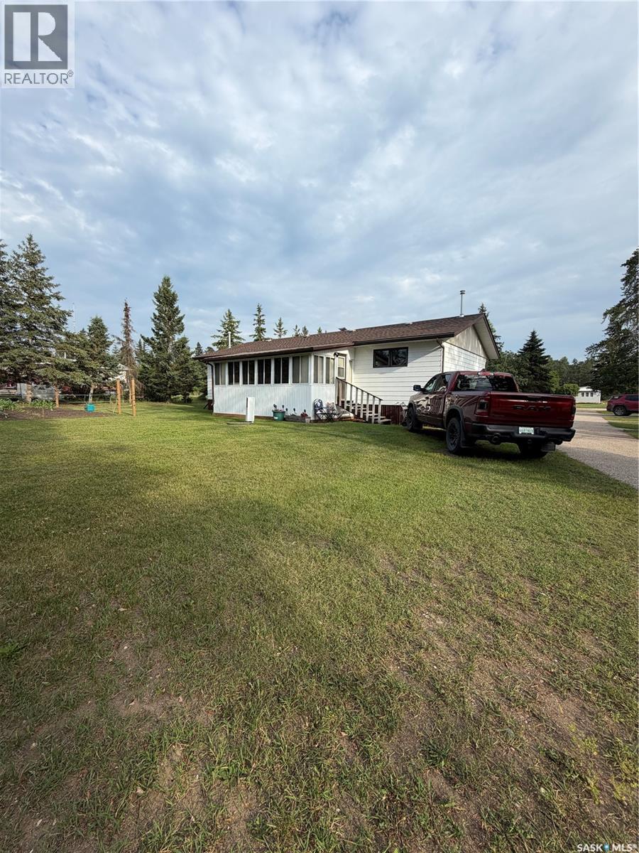 01 Kirstein Crescent Property Photo 9