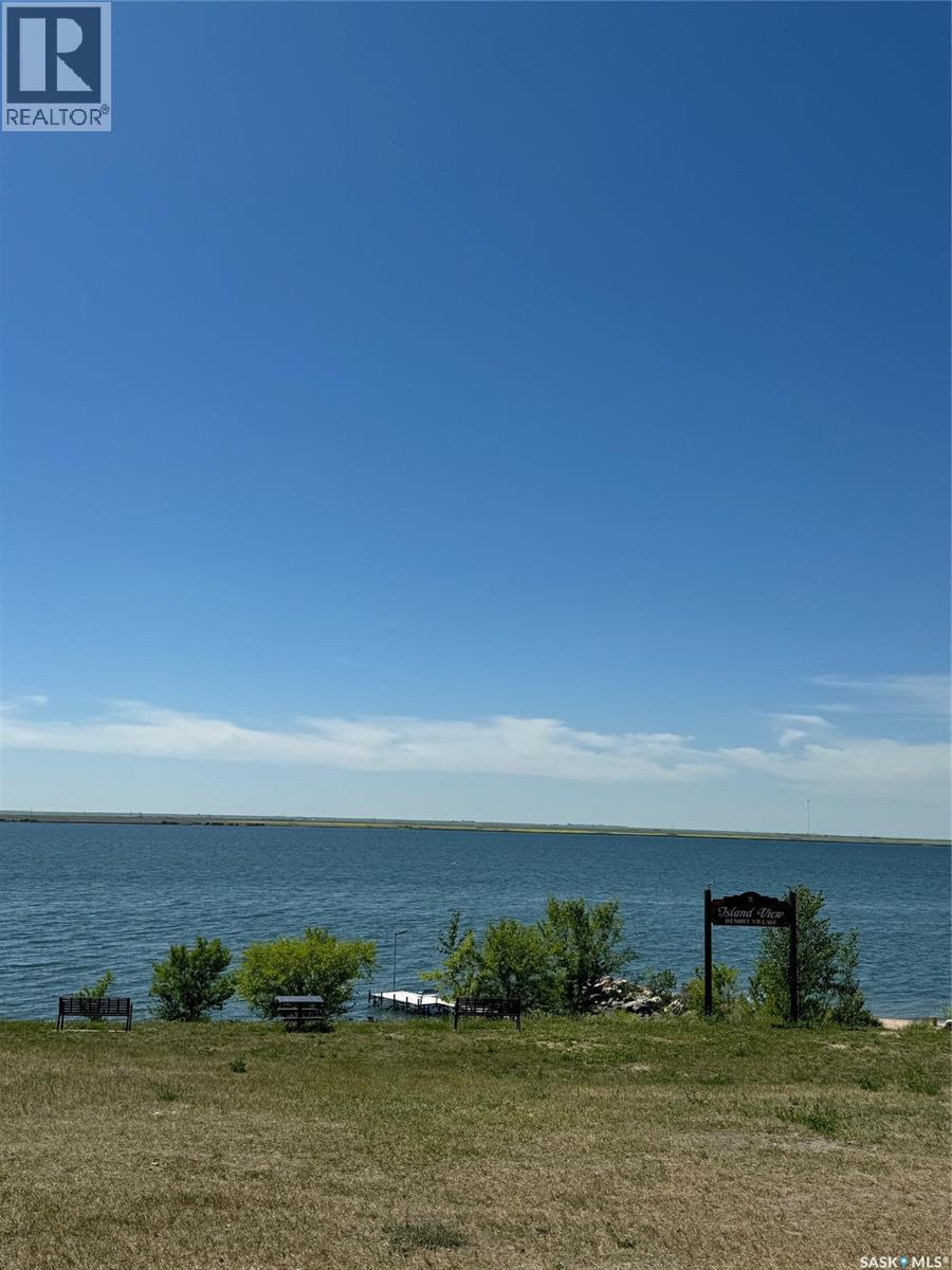 4 Marine Drive Property Photo 12