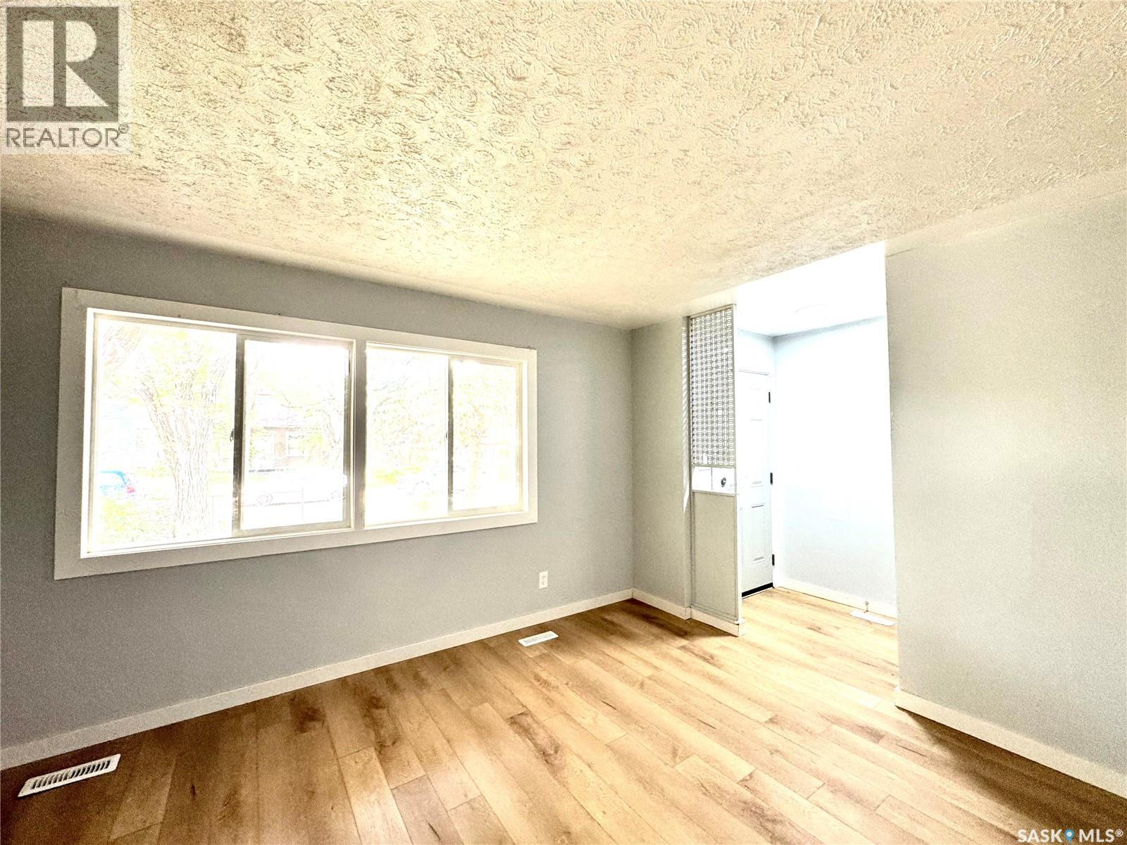 1157 Cameron Street Property Photo 2