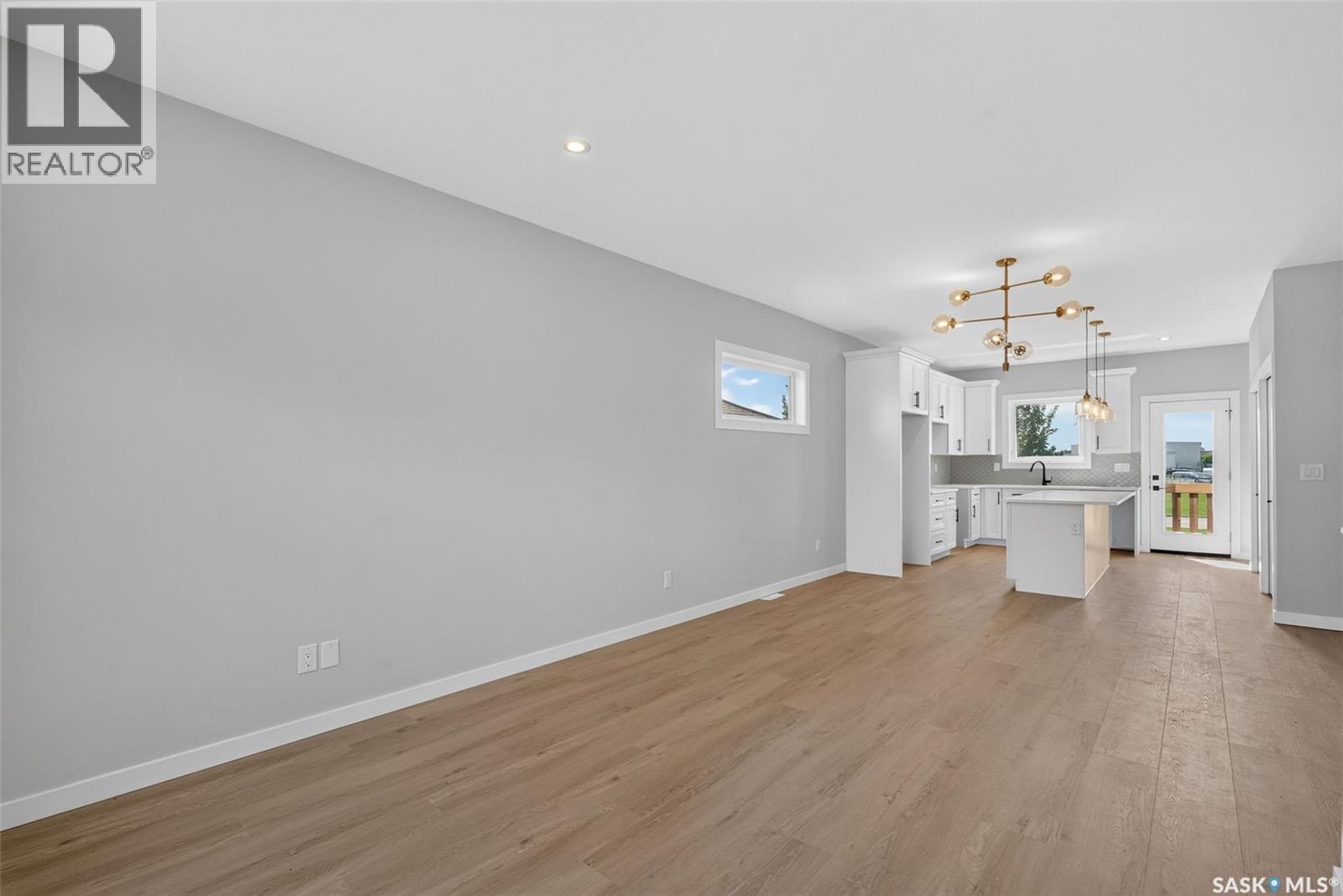4 Aspen Place Property Photo 6