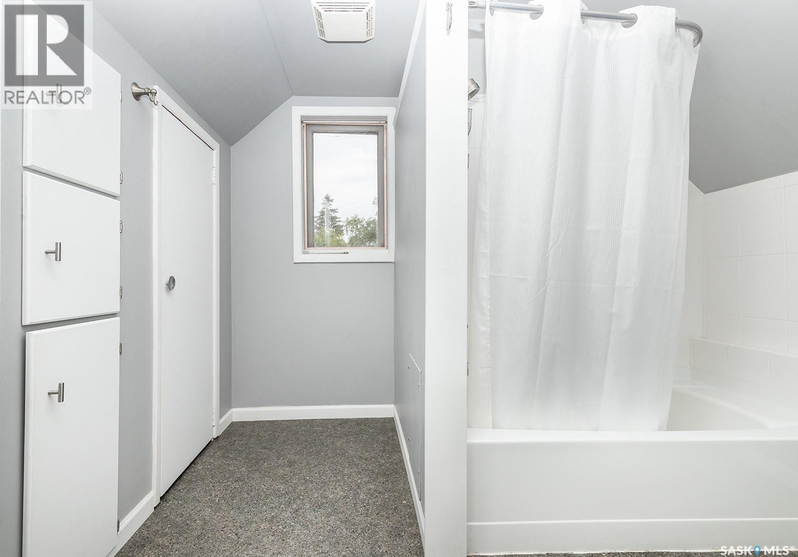 929 9th Avenue N Property Photo 23