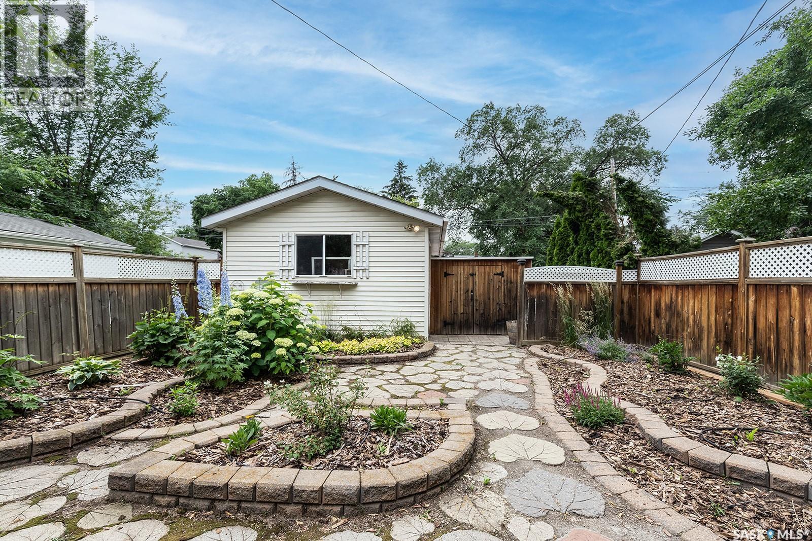 929 9th Avenue N Property Photo 42