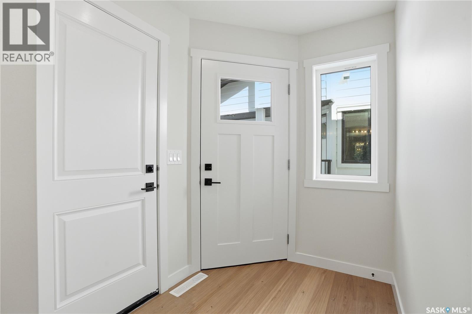 313 155 Mcfaull Way Property Photo 2