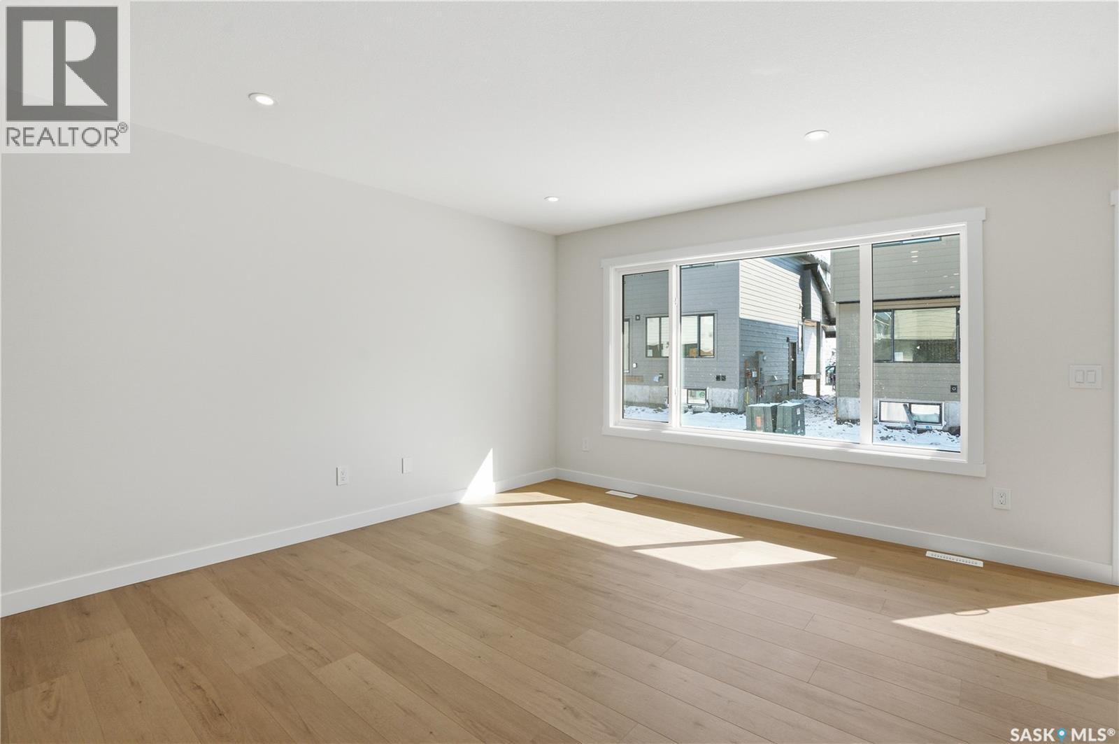 313 155 Mcfaull Way Property Photo 12