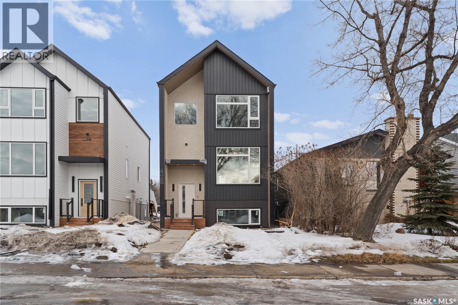 426 Empress Street Property Photo 3