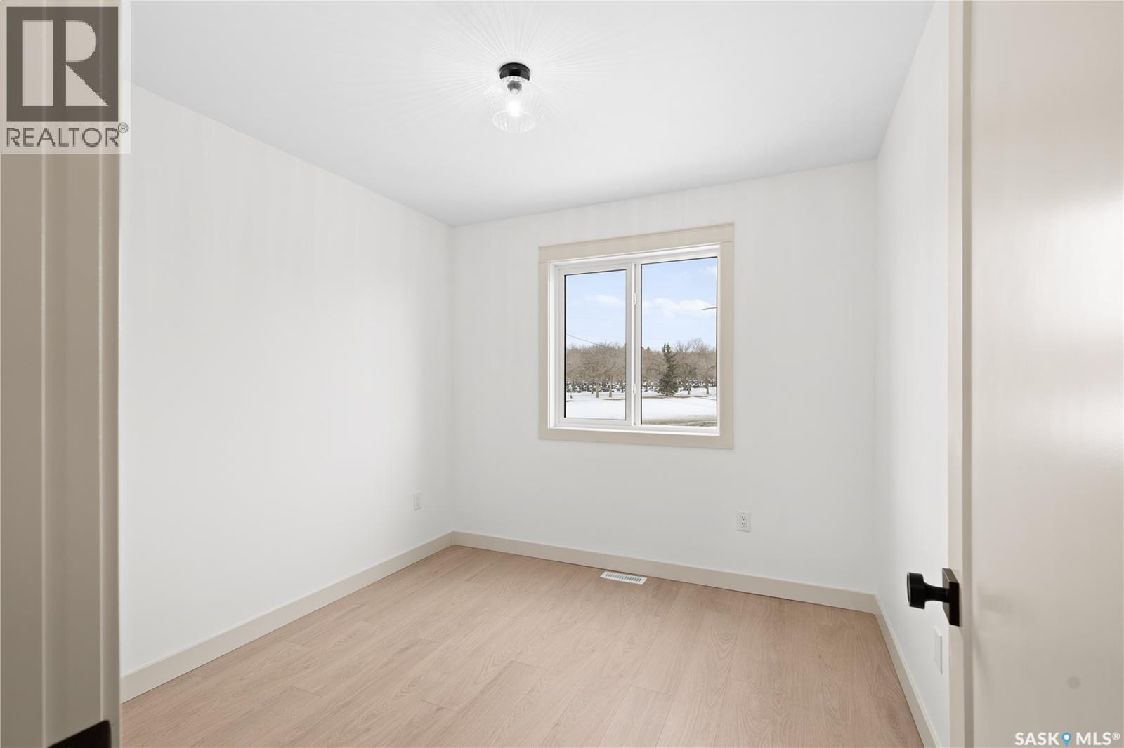426 Empress Street Property Photo 38