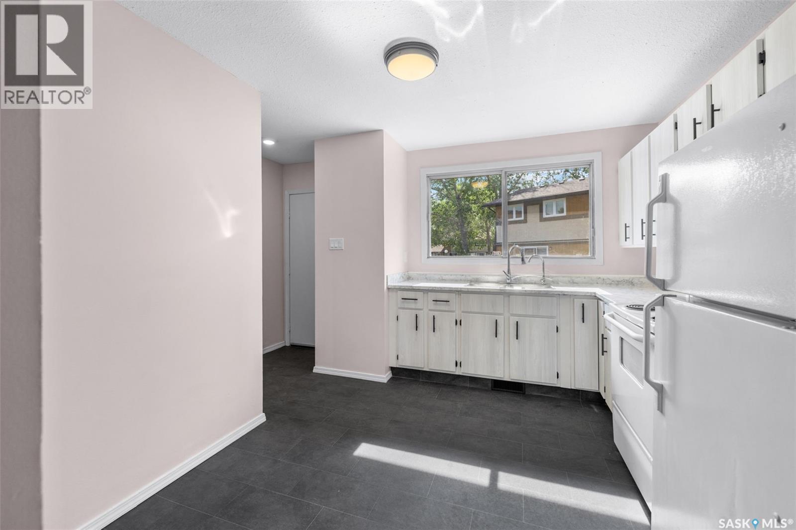 1342 Brown Street Property Photo 6