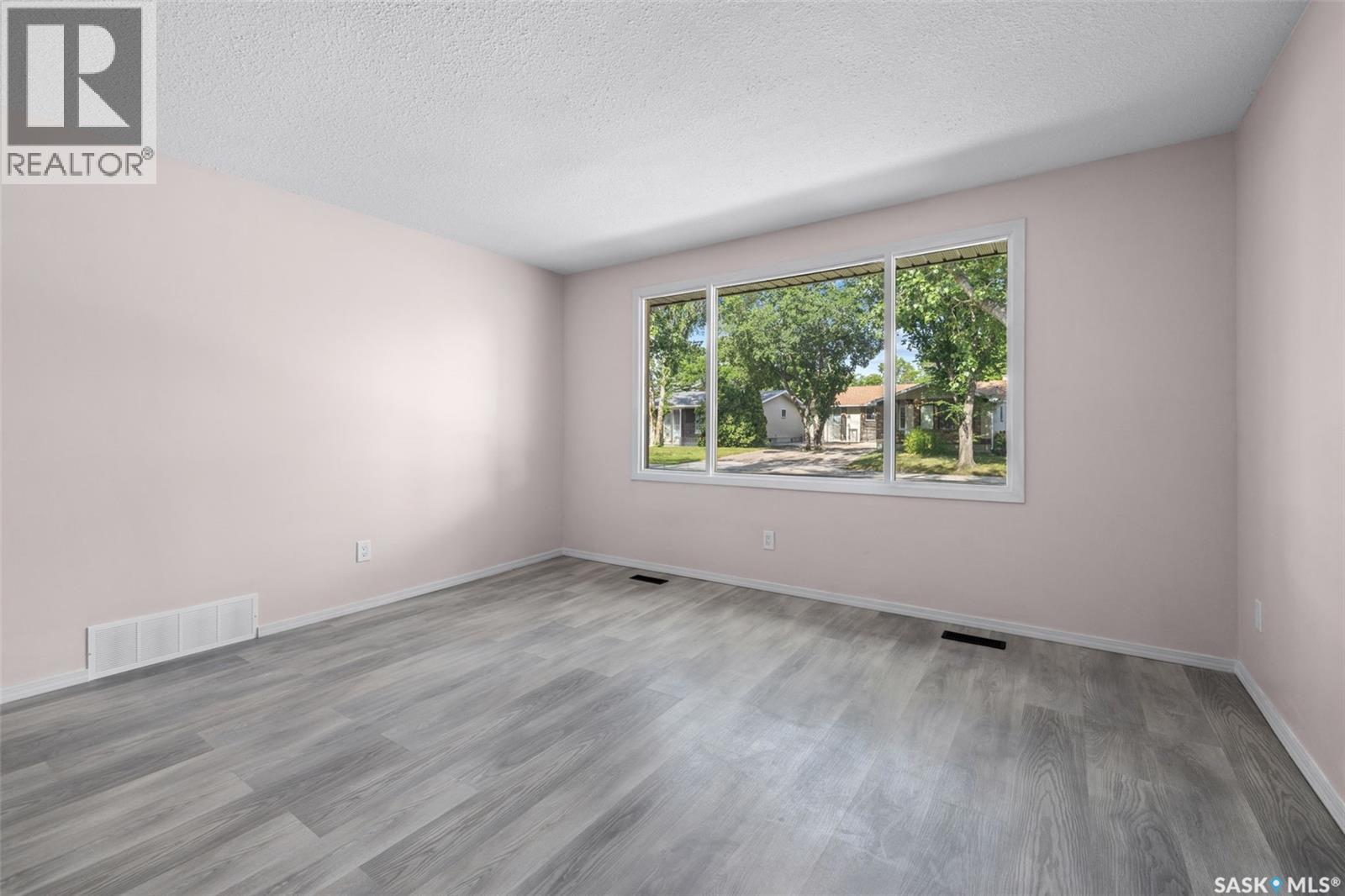 1342 Brown Street Property Photo 9