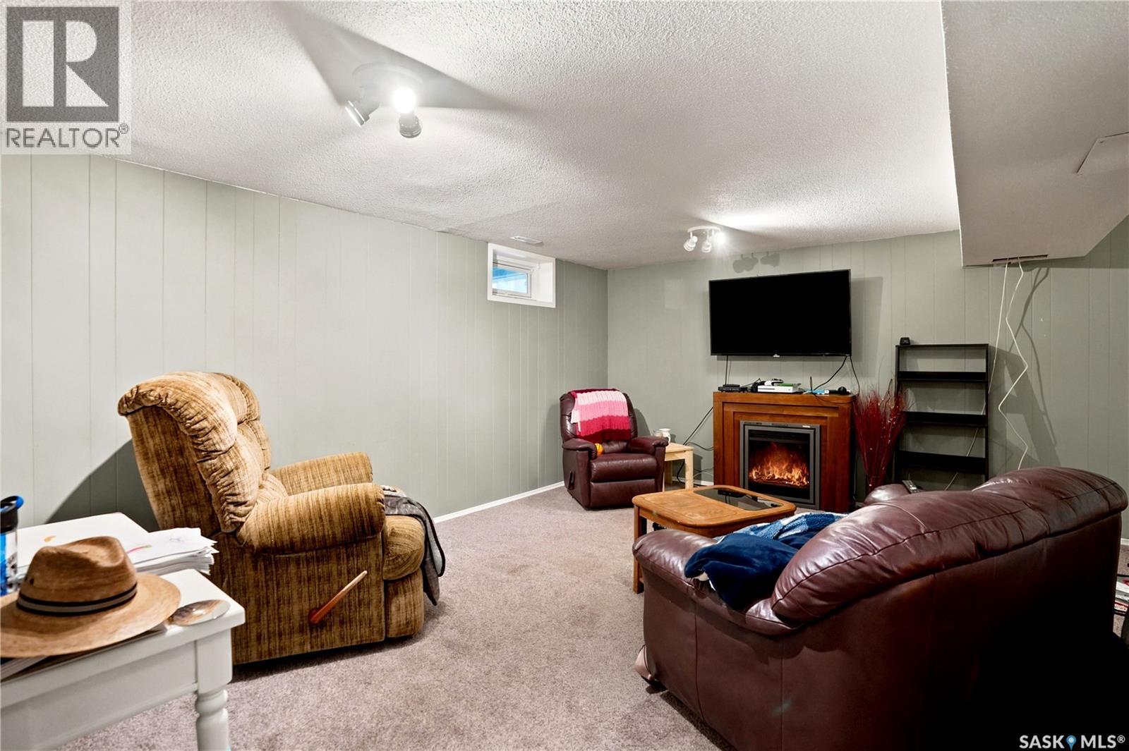 1313 Prince Crescent Property Photo 29