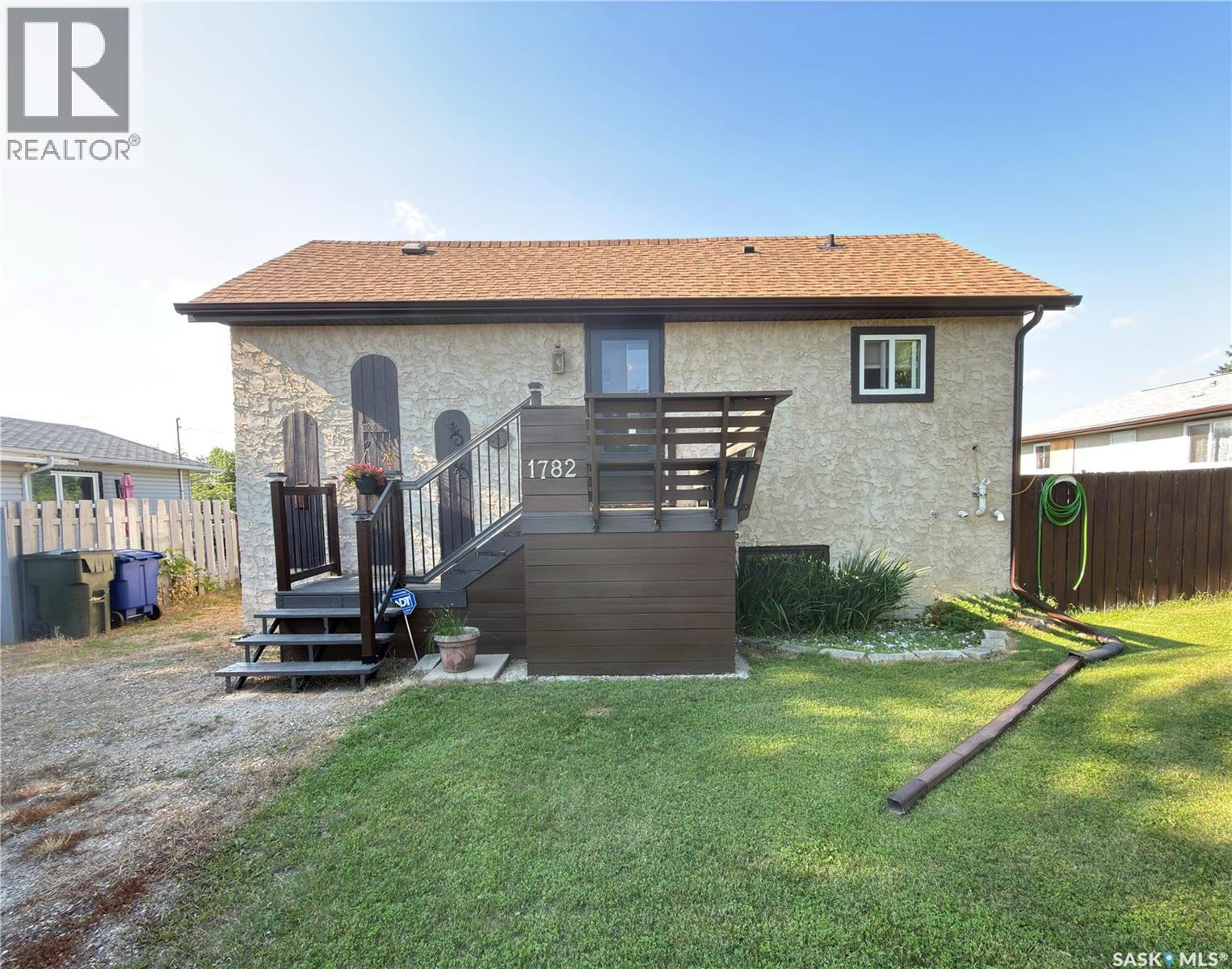 1782 14th STREET W