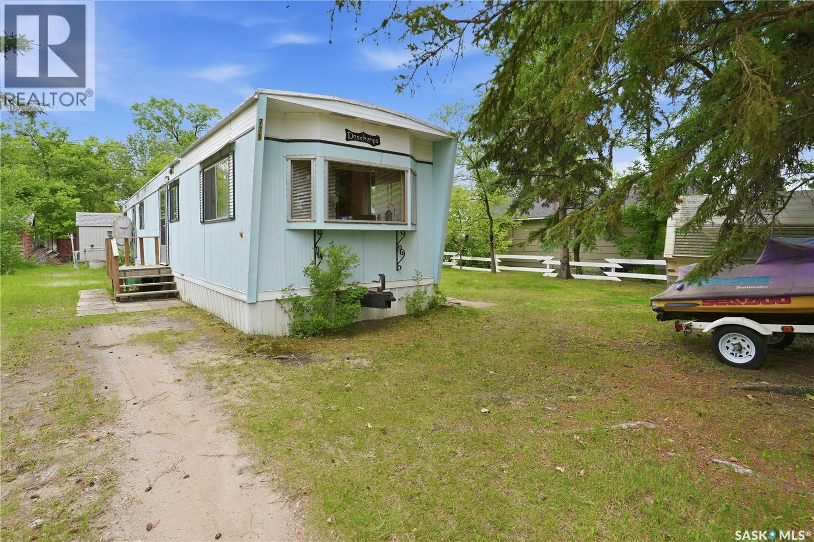 771 Joseph Crescent Property Photo 2