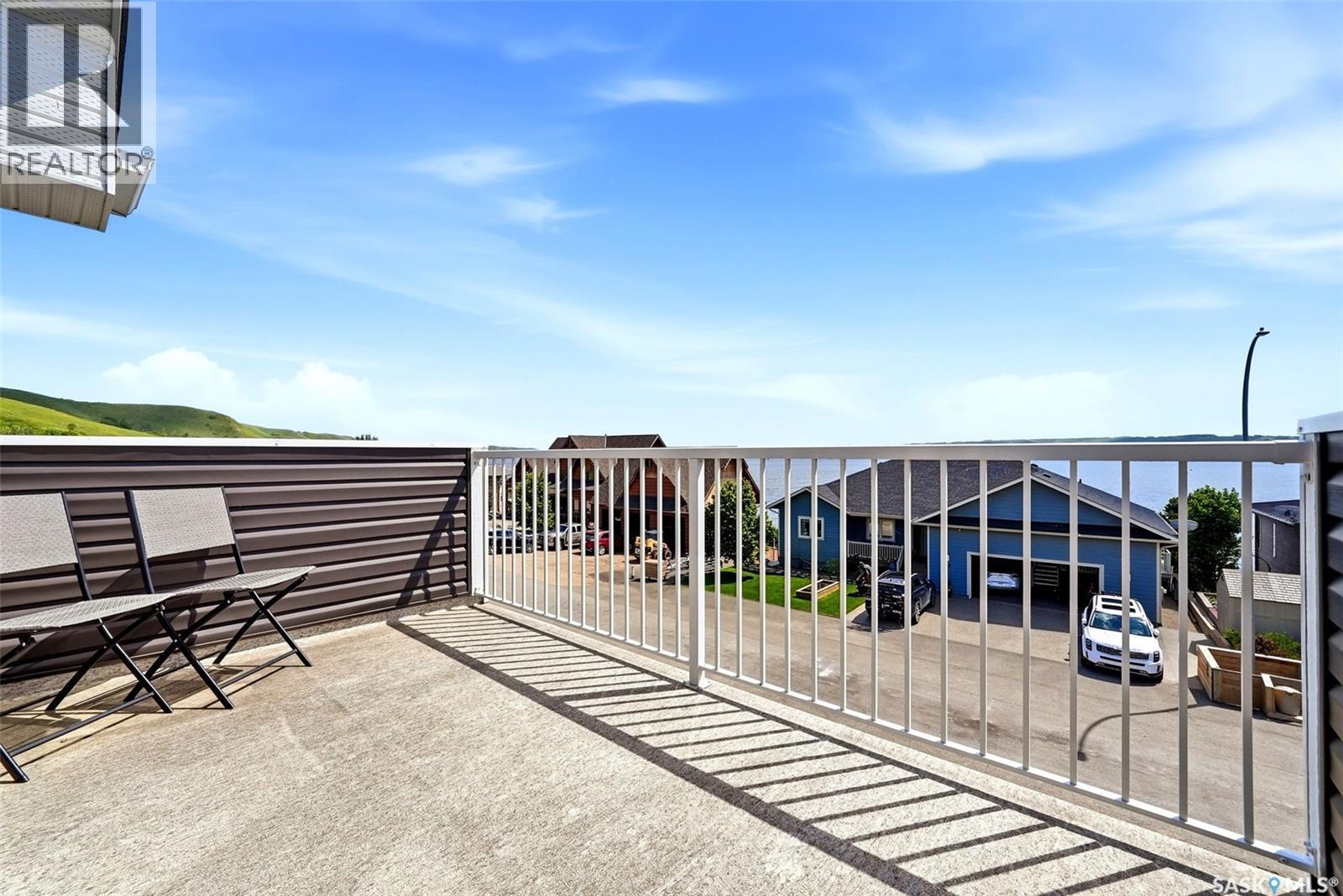 25 Aaron Drive Property Photo 22