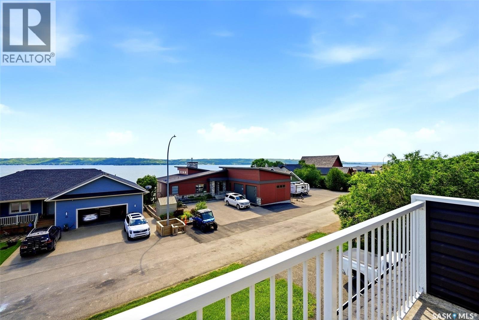 25 Aaron Drive Property Photo 23