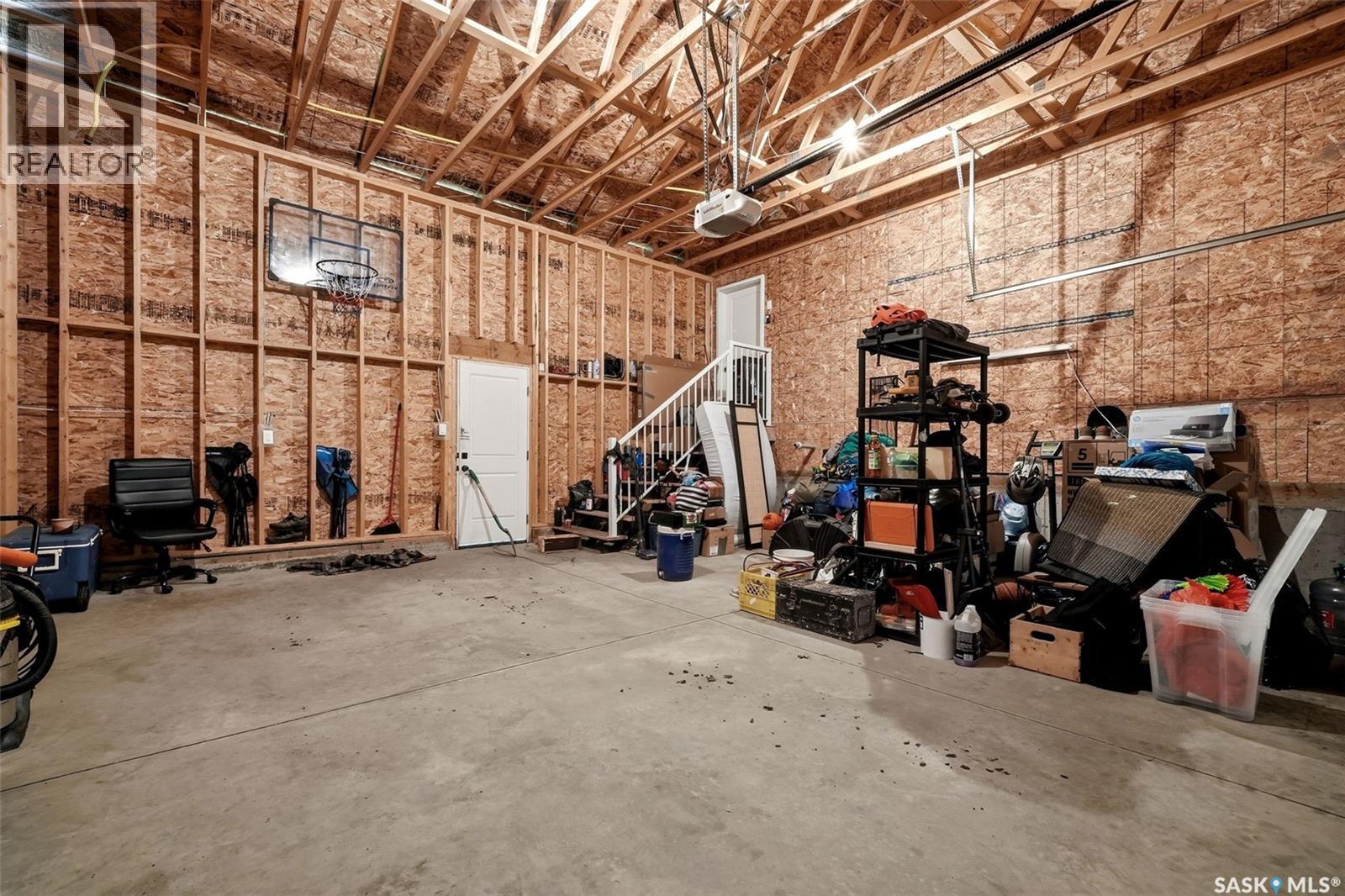 25 Aaron Drive Property Photo 35