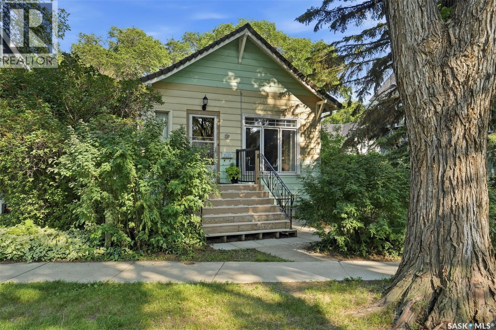 720 Temperance STREET Property Photo 1