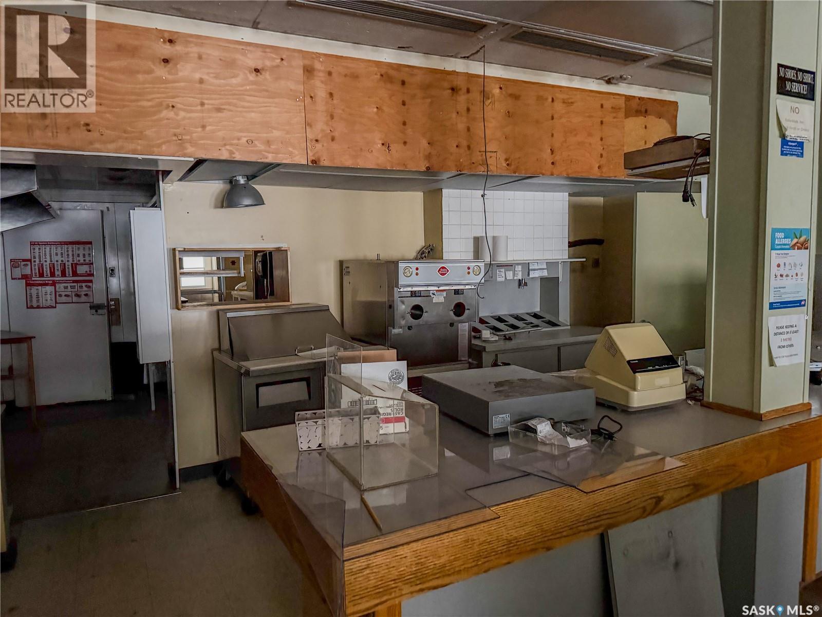 109 3rd Avenue W Property Photo 7