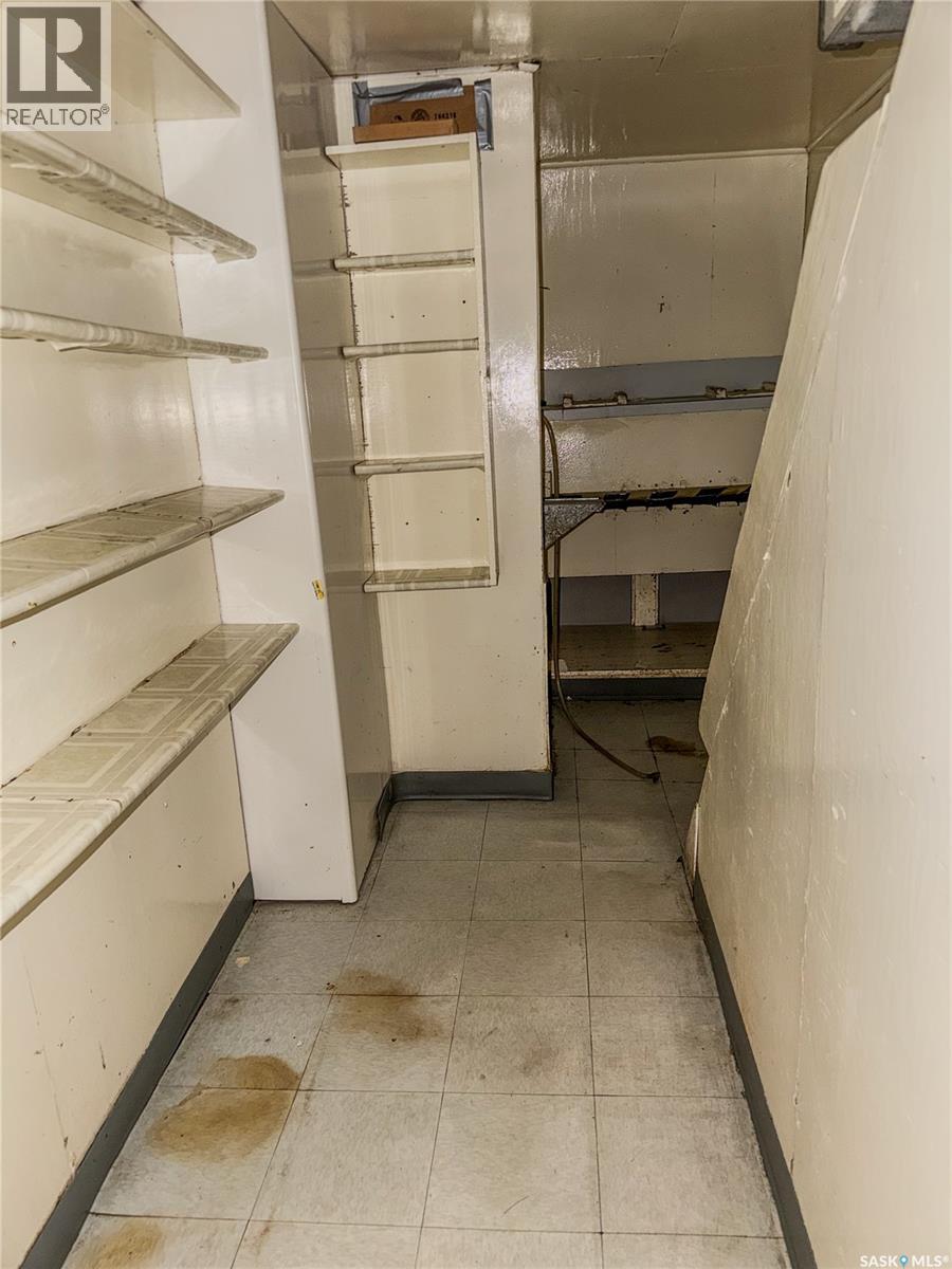 109 3rd Avenue W Property Photo 18