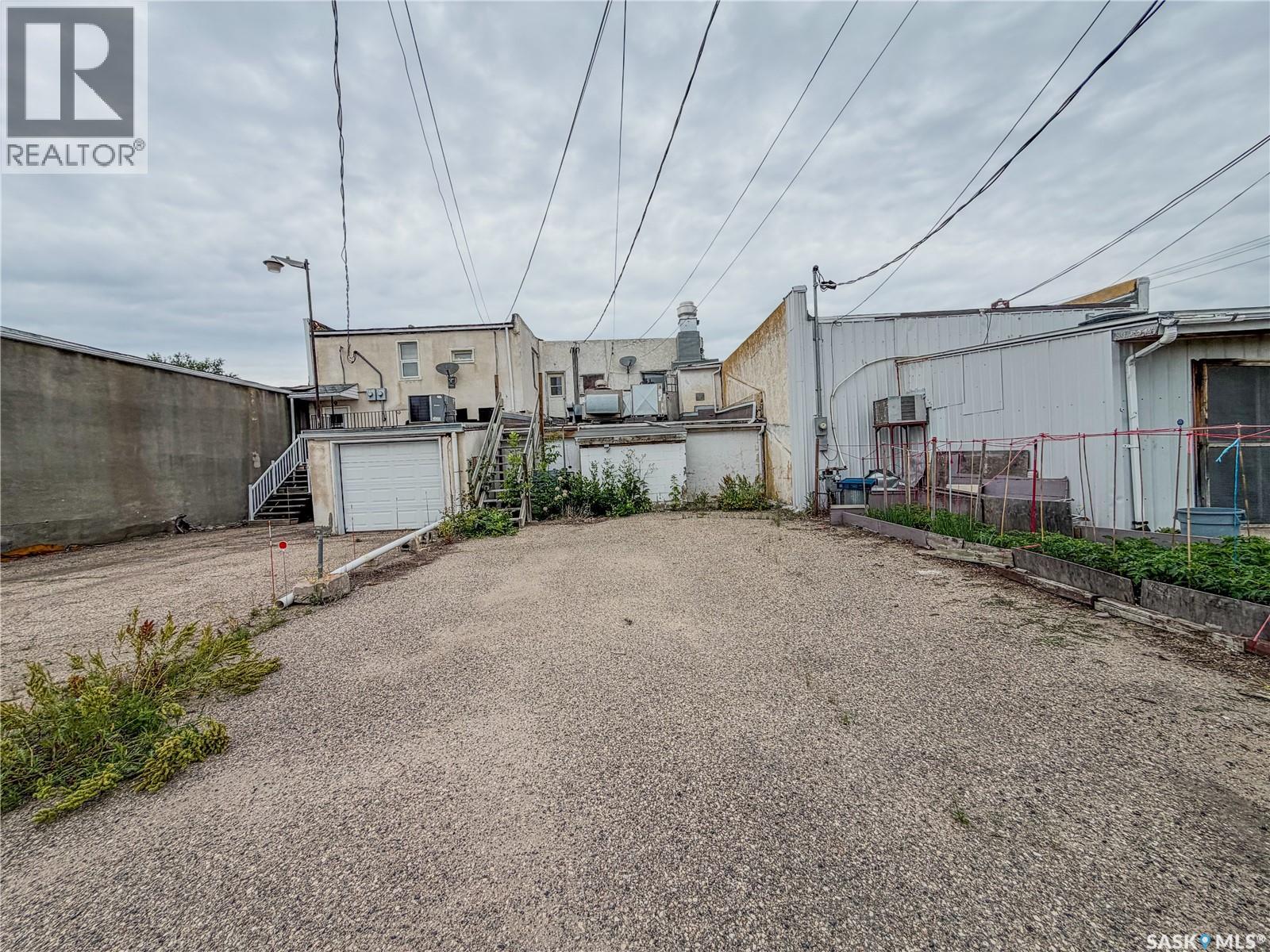 109 3rd Avenue W Property Photo 22