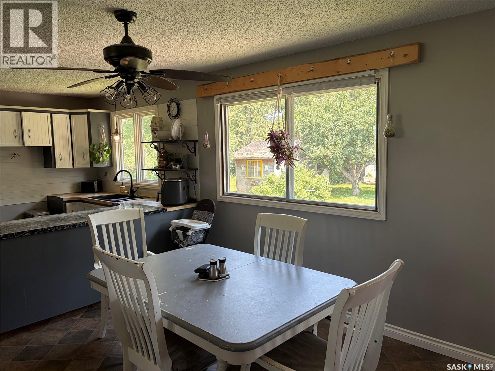Emperingham Acreage Property Photo 11