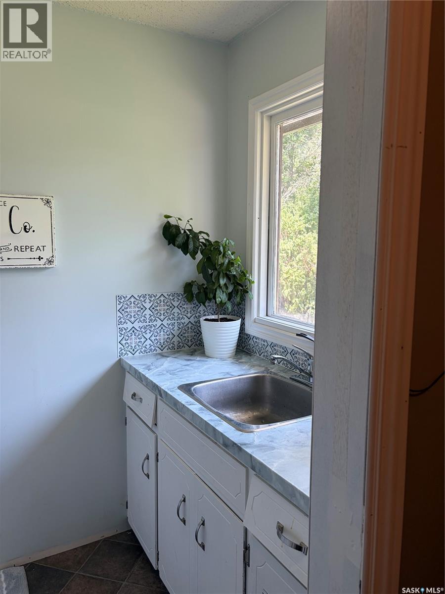 Emperingham Acreage Property Photo 14
