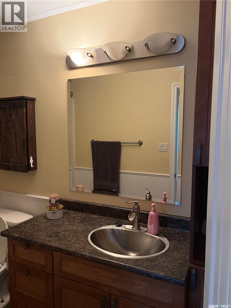 Emperingham Acreage Property Photo 16