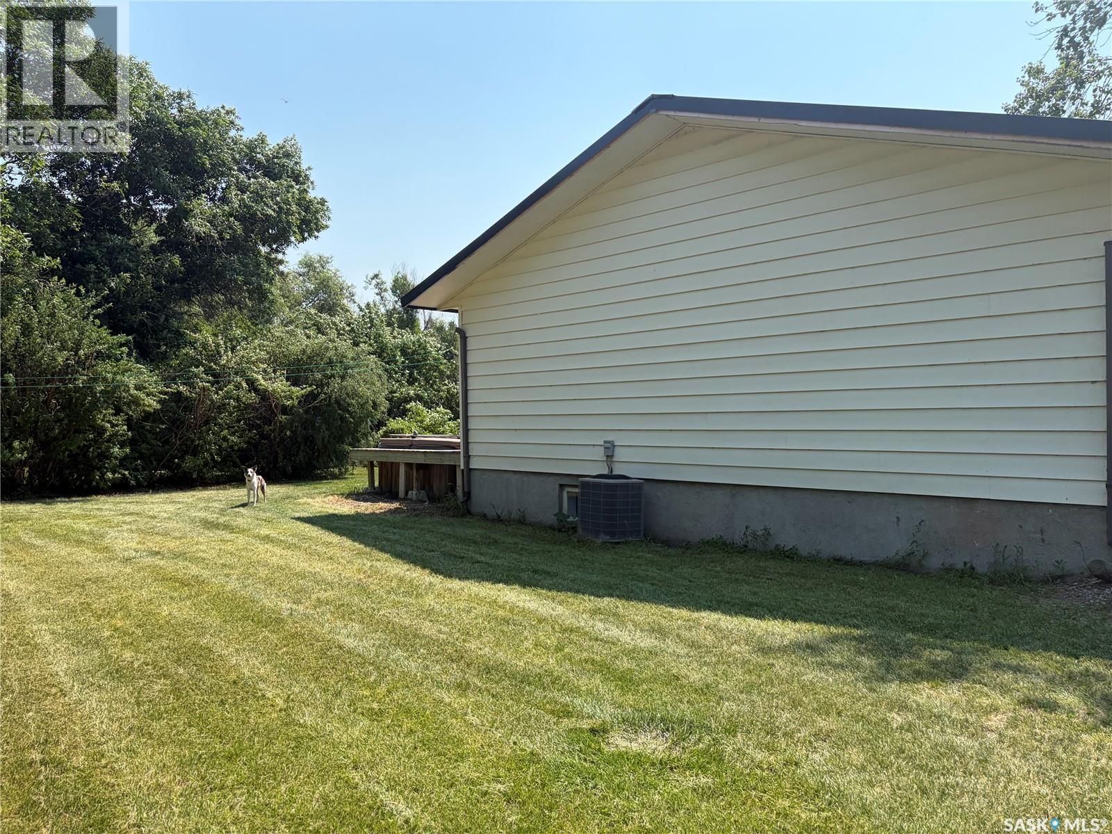 Emperingham Acreage Property Photo 40