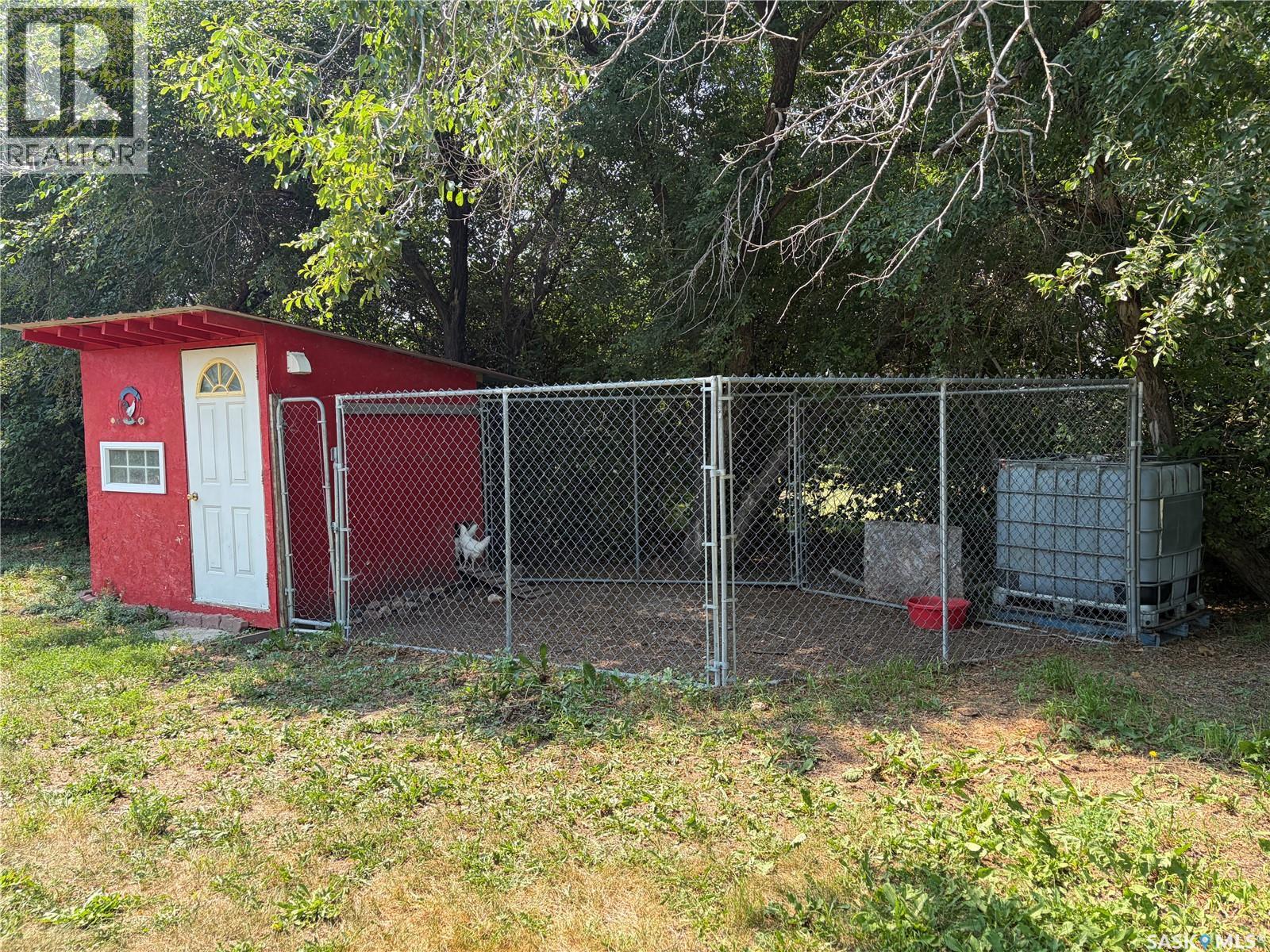 Emperingham Acreage Property Photo 53