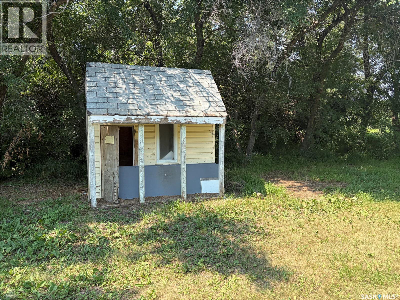 Emperingham Acreage Property Photo 55