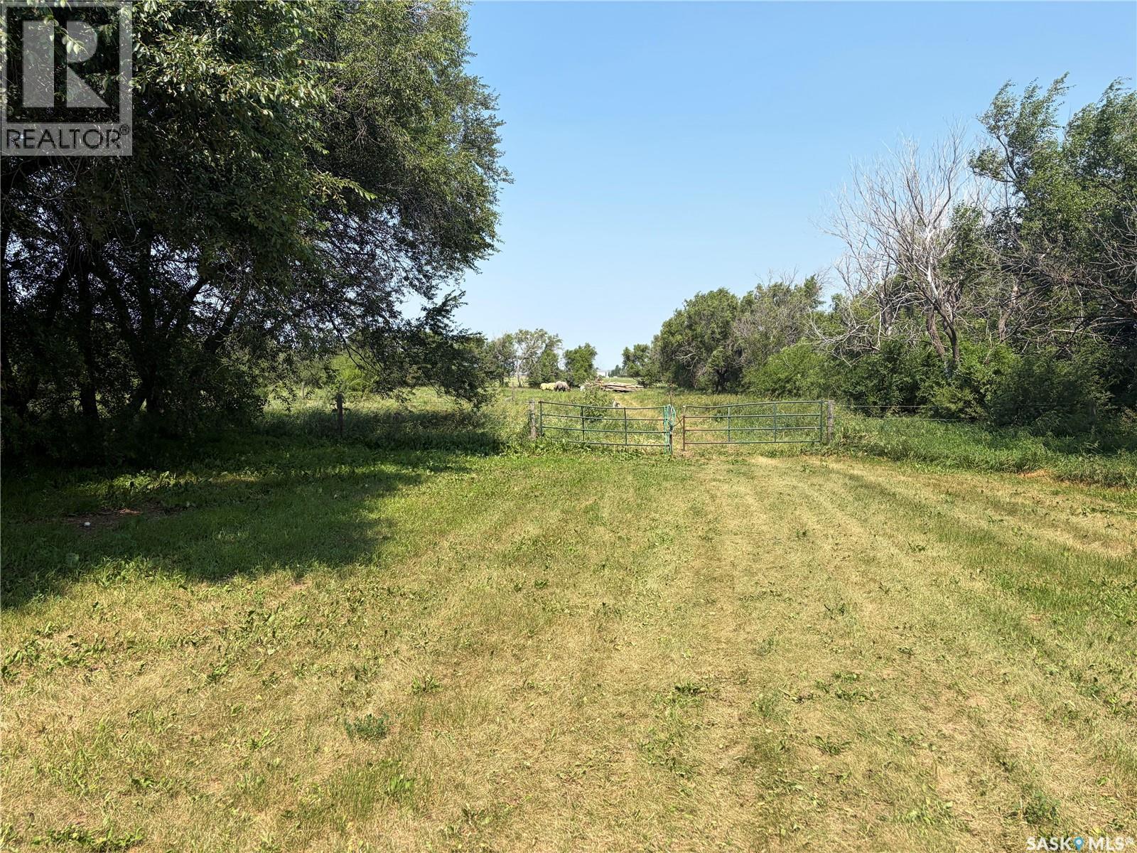 Emperingham Acreage Property Photo 56