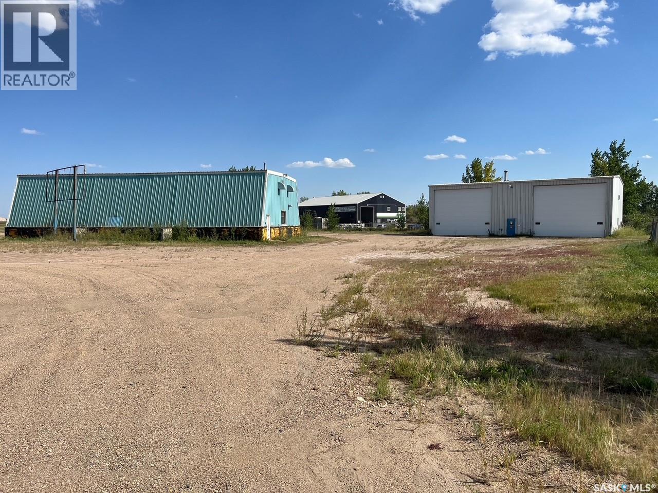 81 Highway Property Photo 2