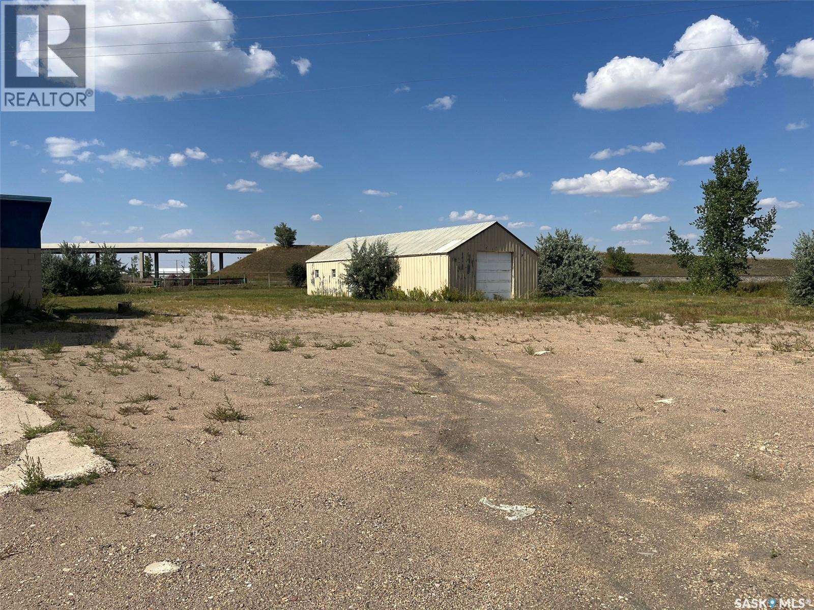 81 Highway Property Photo 4