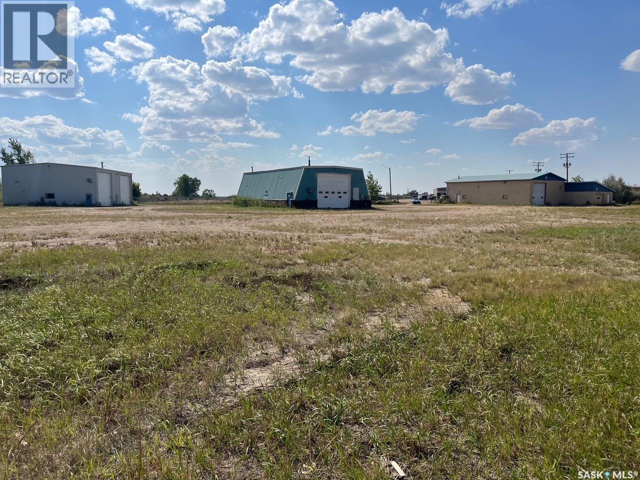 81 Highway Property Photo 8