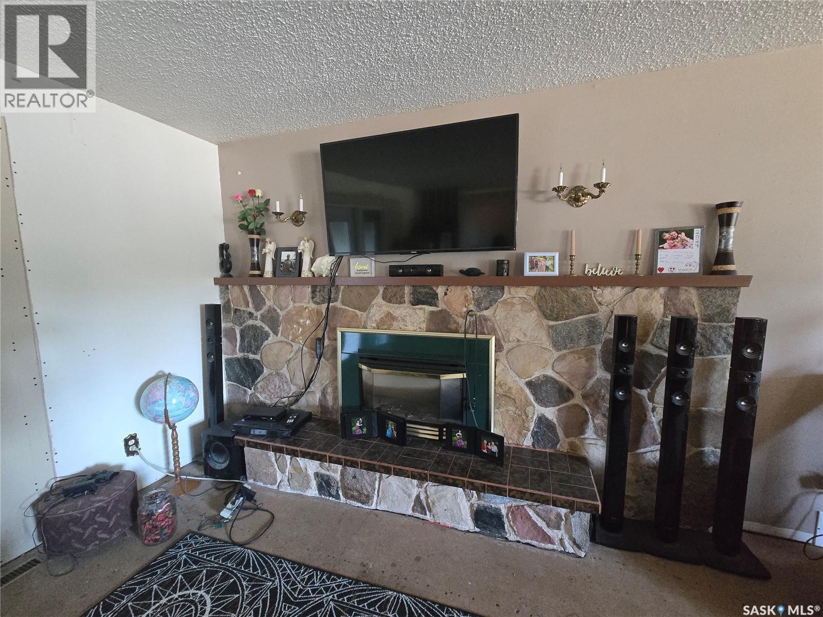 327 Russell Street Property Photo 11
