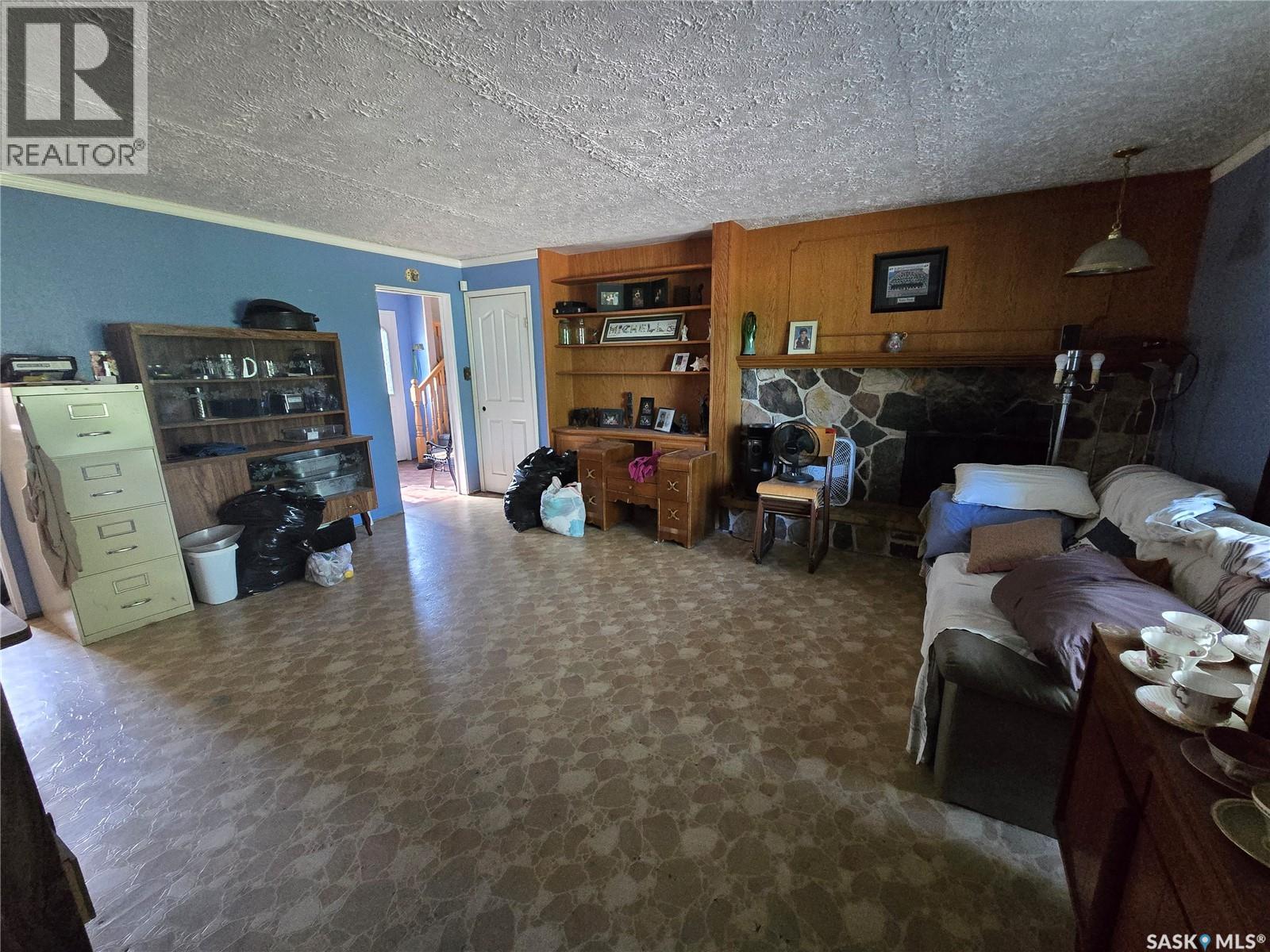 327 Russell Street Property Photo 12