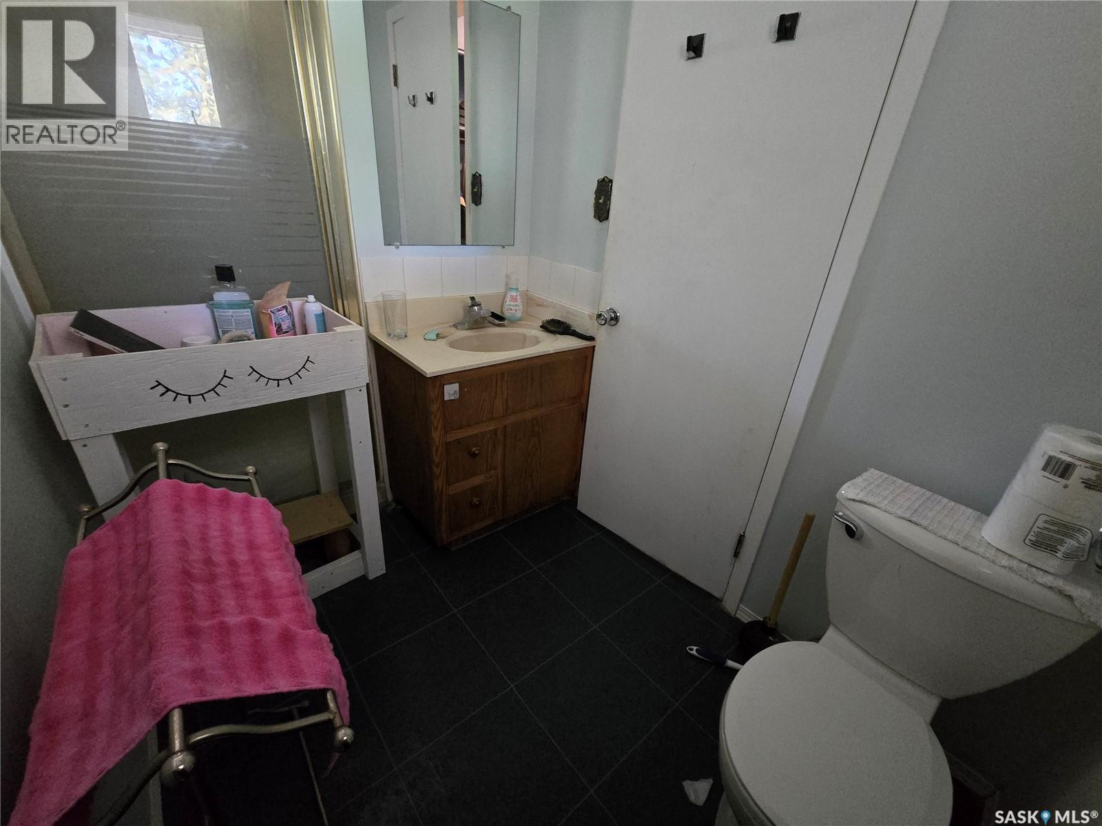 327 Russell Street Property Photo 14