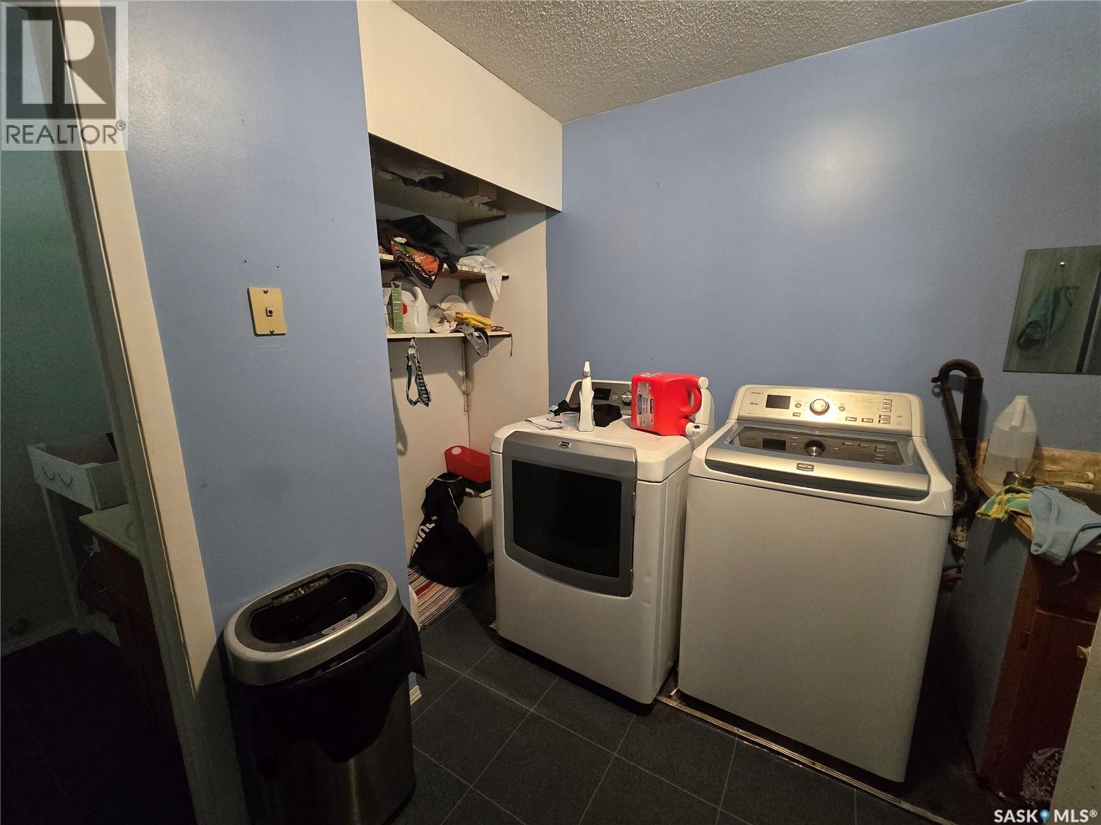 327 Russell Street Property Photo 15