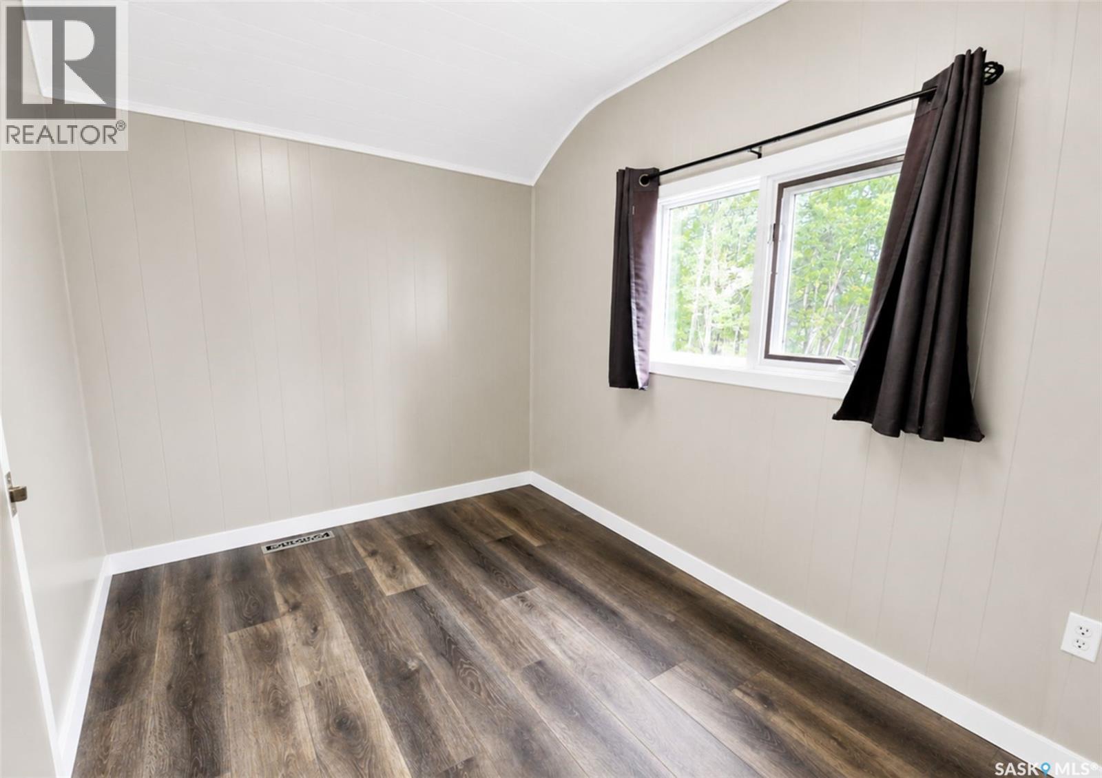 108 Third Avenue S Property Photo 11