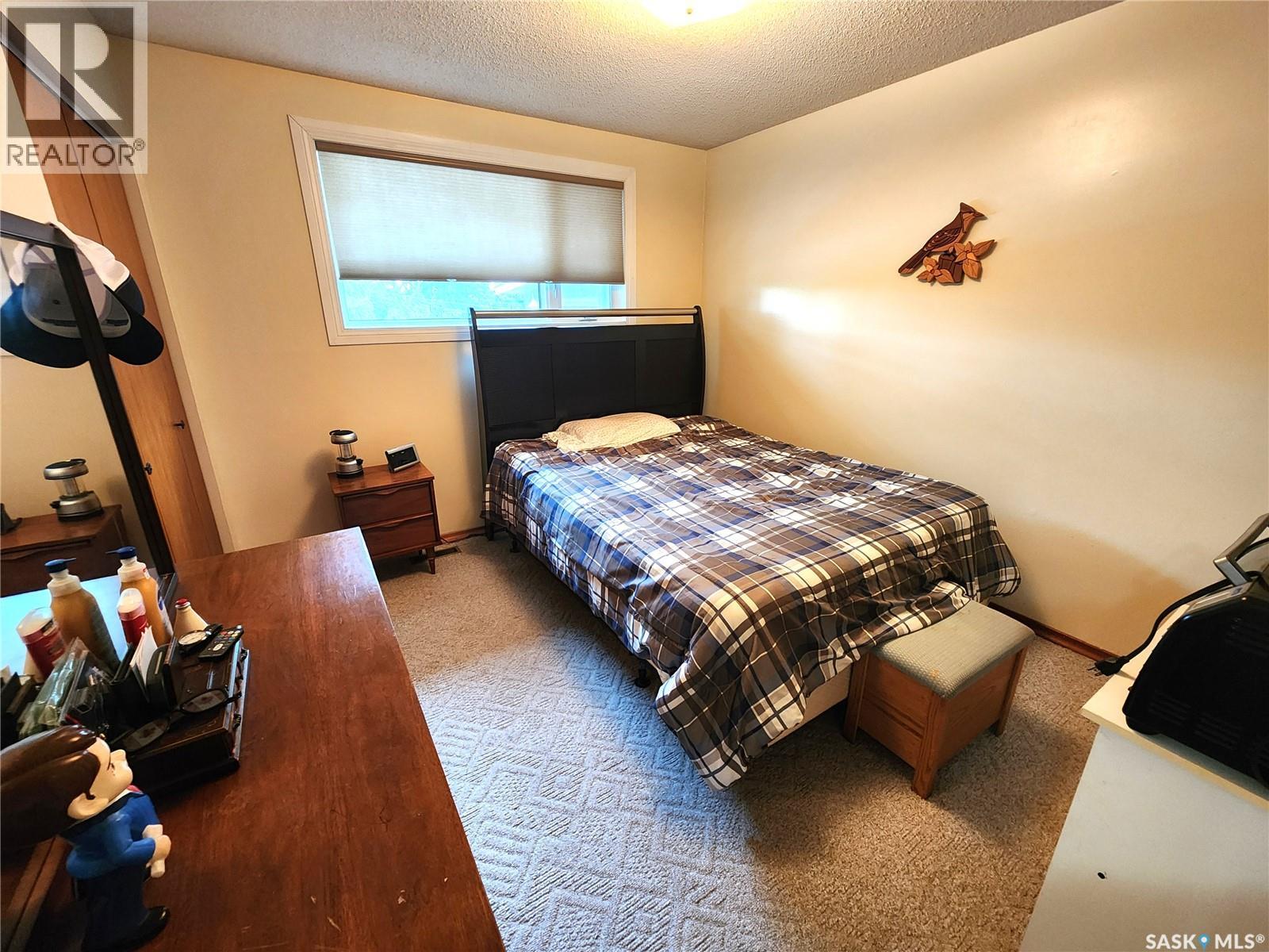 808 Assiniboia Avenue Property Photo 17