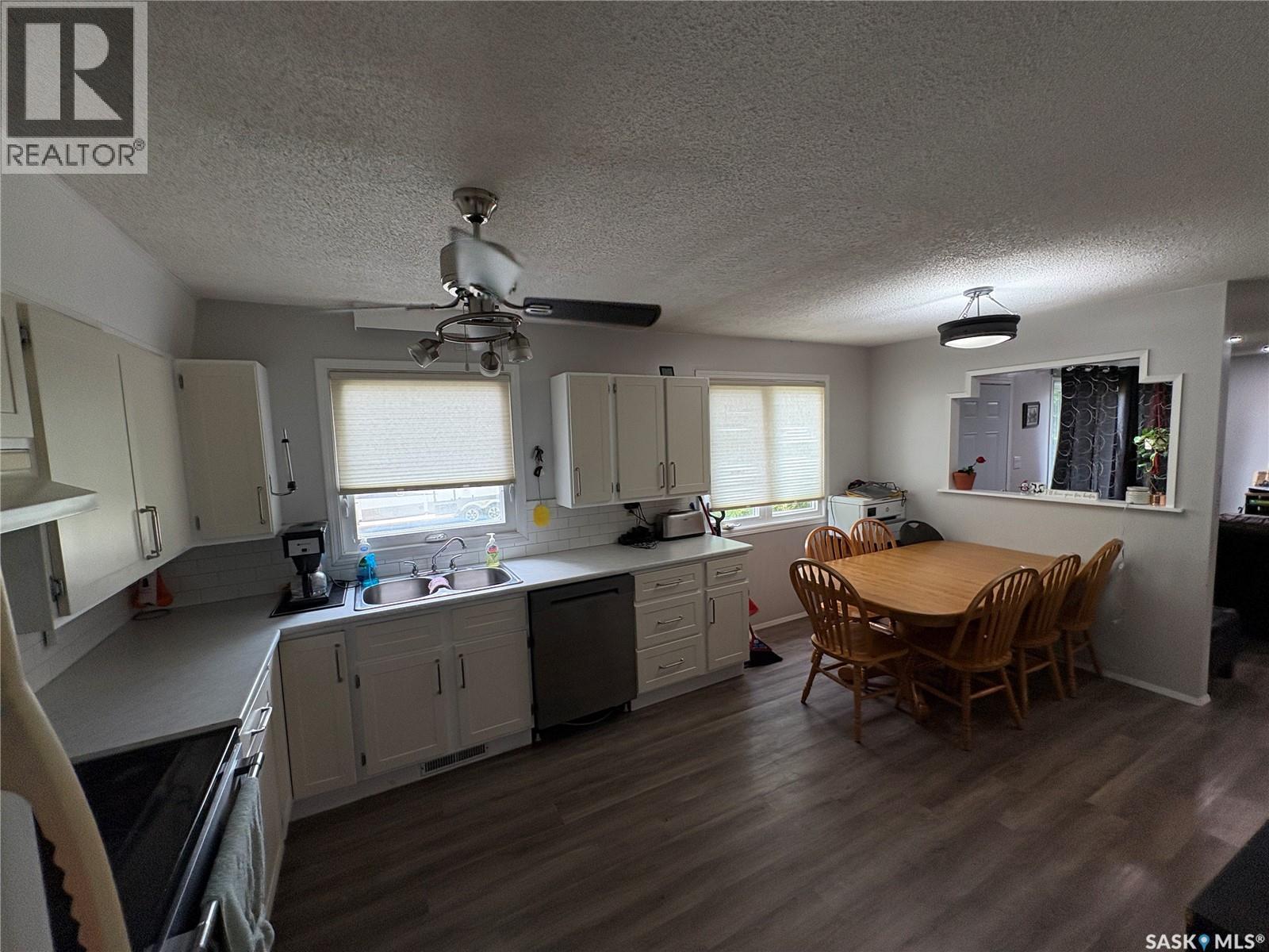 312 Bismark Avenue Property Photo 4