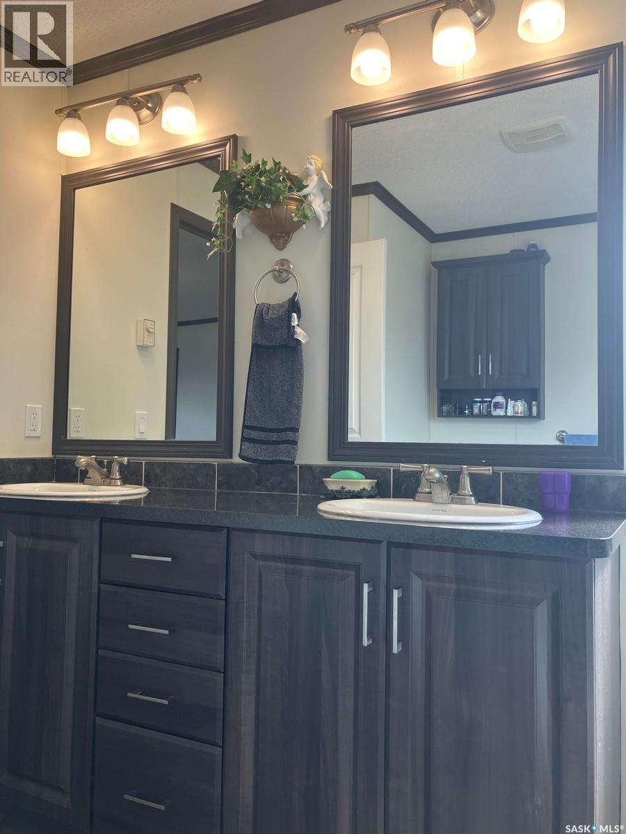 1205 3rd Street W Property Photo 19