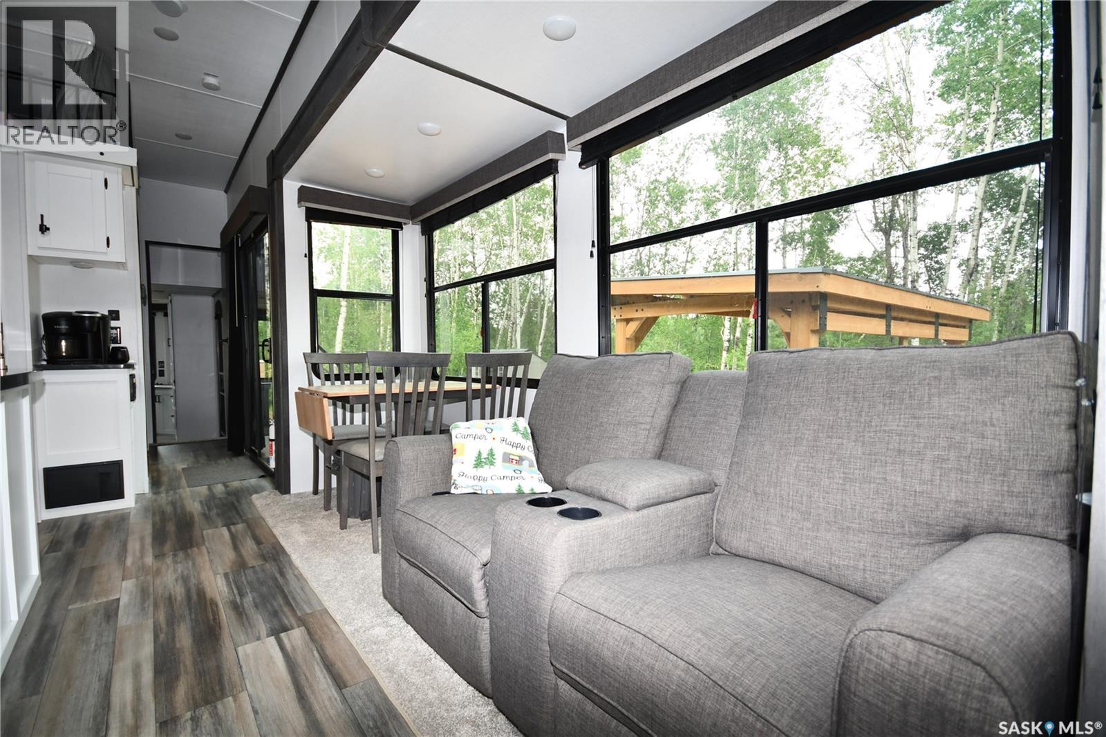 Lot 13, Blk 6 Lakeshore Drive Property Photo 10