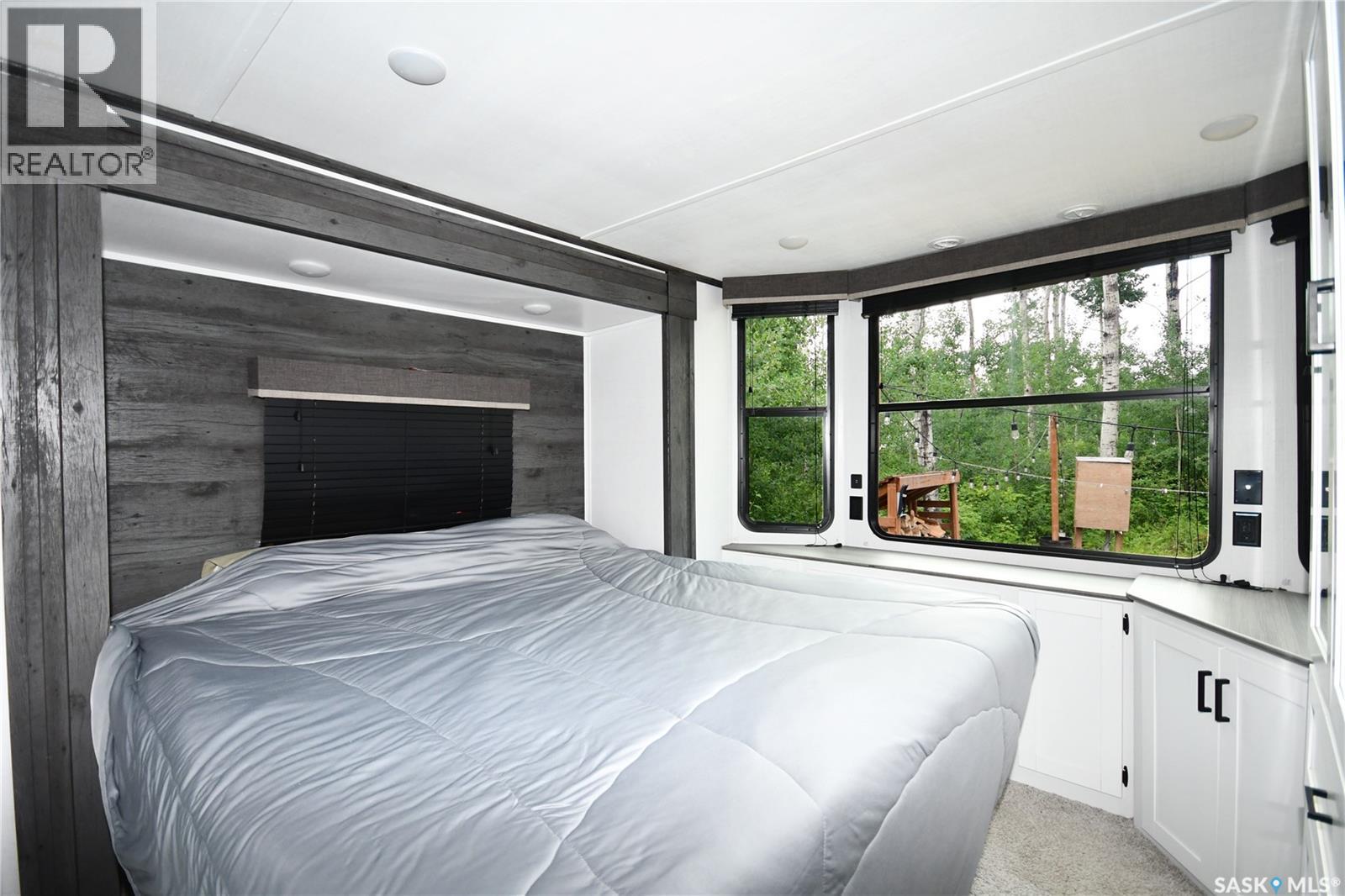 Lot 13, Blk 6 Lakeshore Drive Property Photo 13