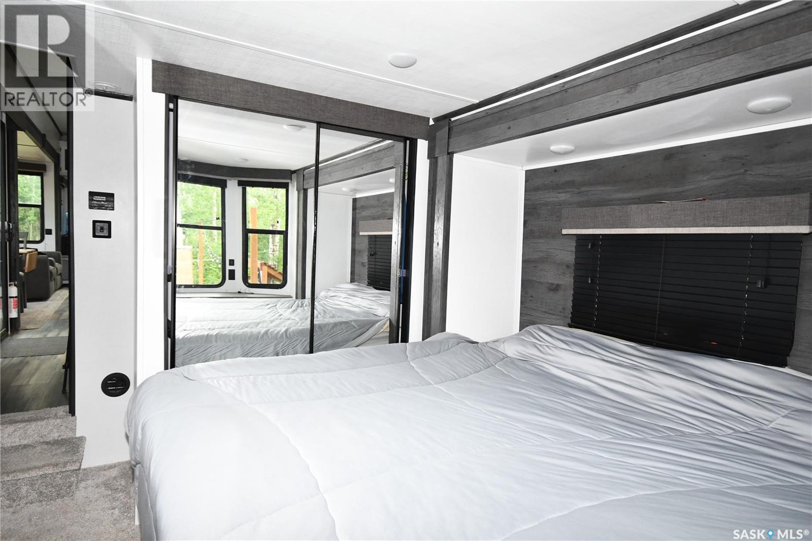 Lot 13, Blk 6 Lakeshore Drive Property Photo 15