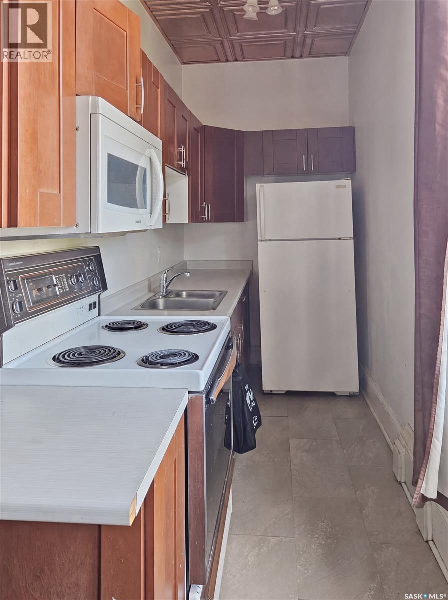 702 Railway Avenue Property Photo 26