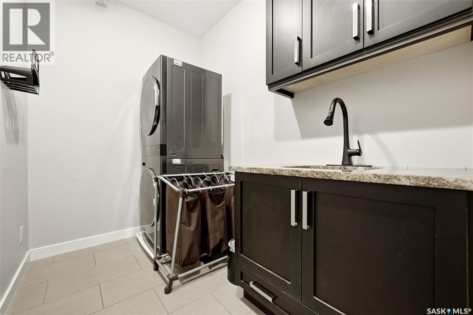 2423 Linner Bay Property Photo 44