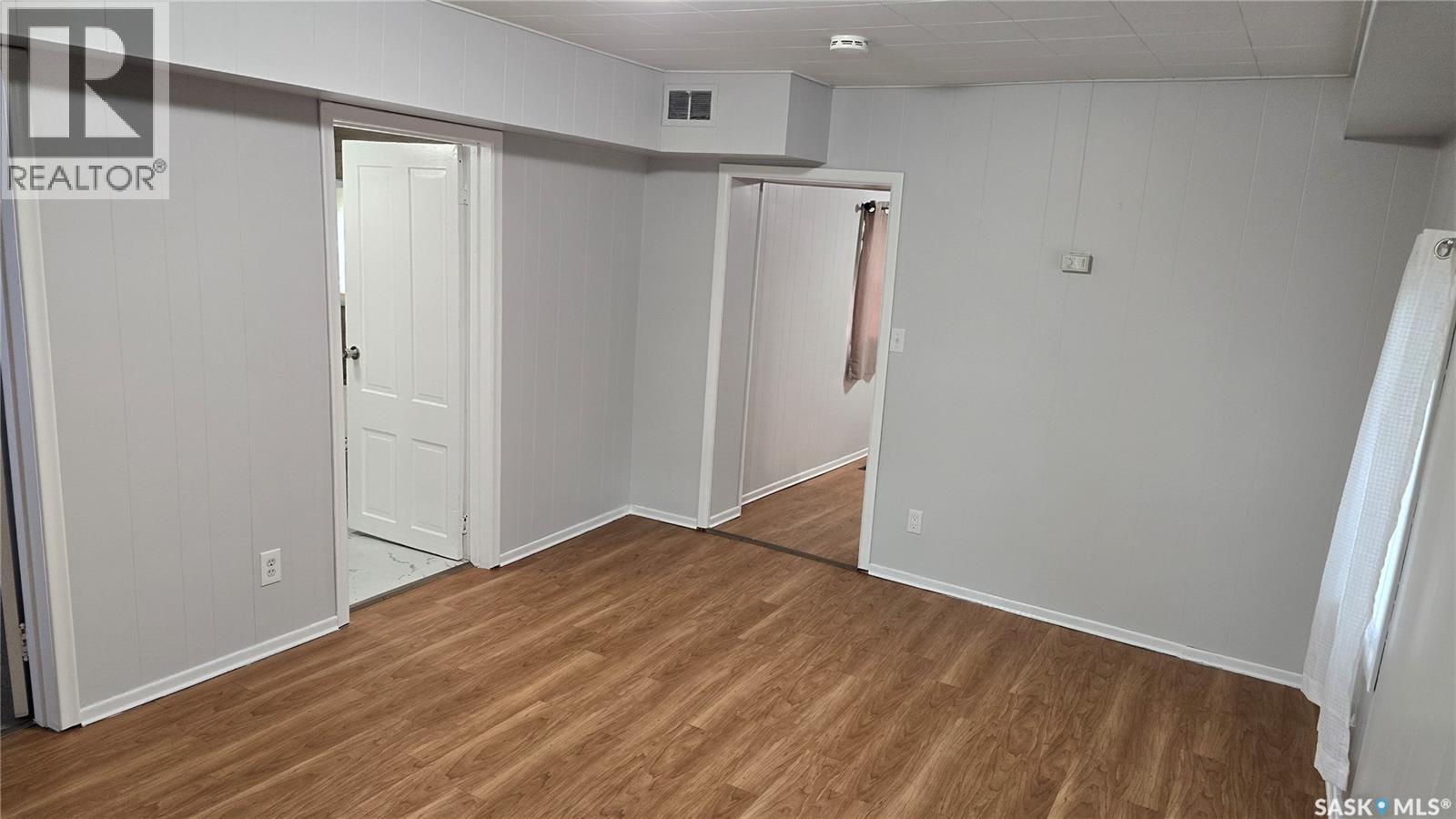 206 Irvine Street Property Photo 8